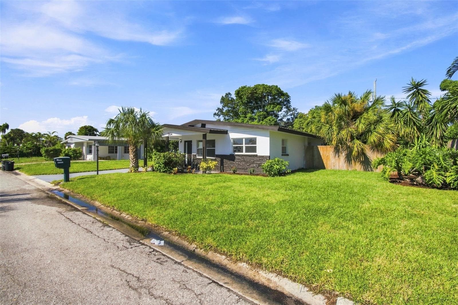 Single Family Residence at 1204 65TH ST NW, BRADENTON, photo 5 of 53