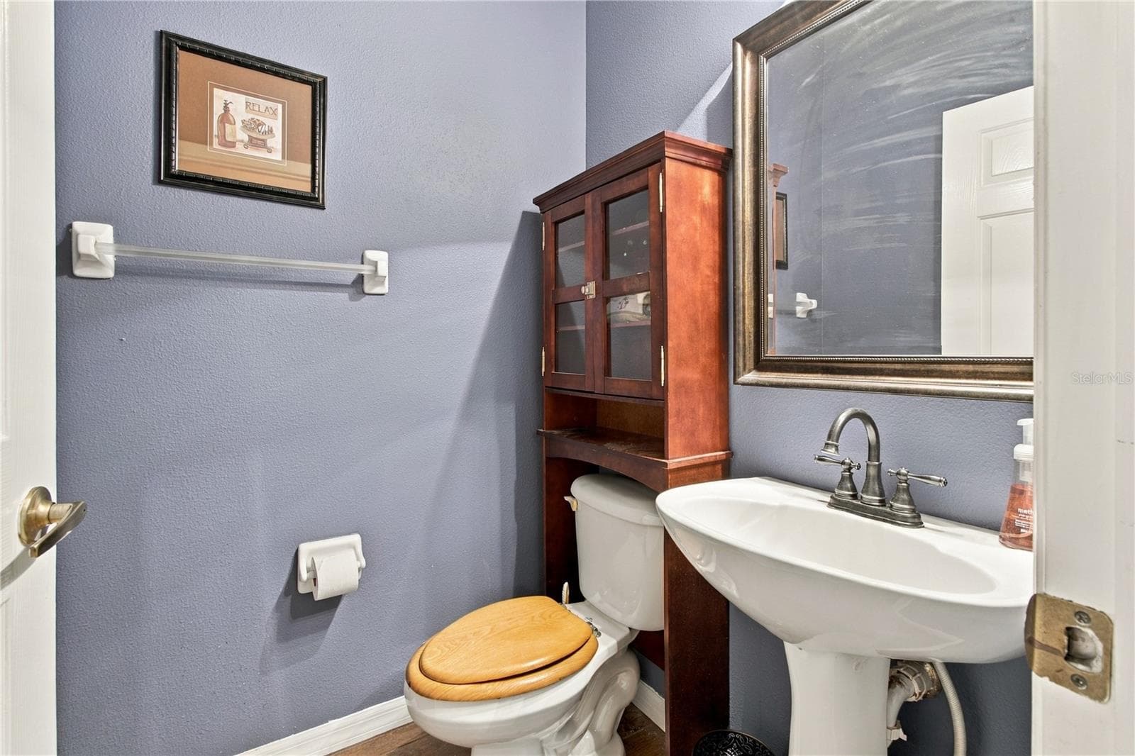 Townhouse at 34906 TEEVIEW LN, ZEPHYRHILLS, photo 13 of 90