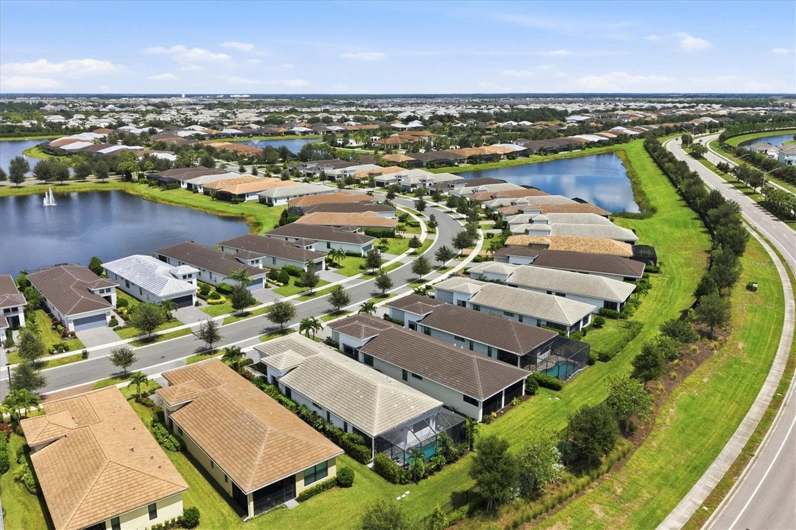 Single Family Residence at 5224 BARNETT CIR, BRADENTON, photo 41 of 79