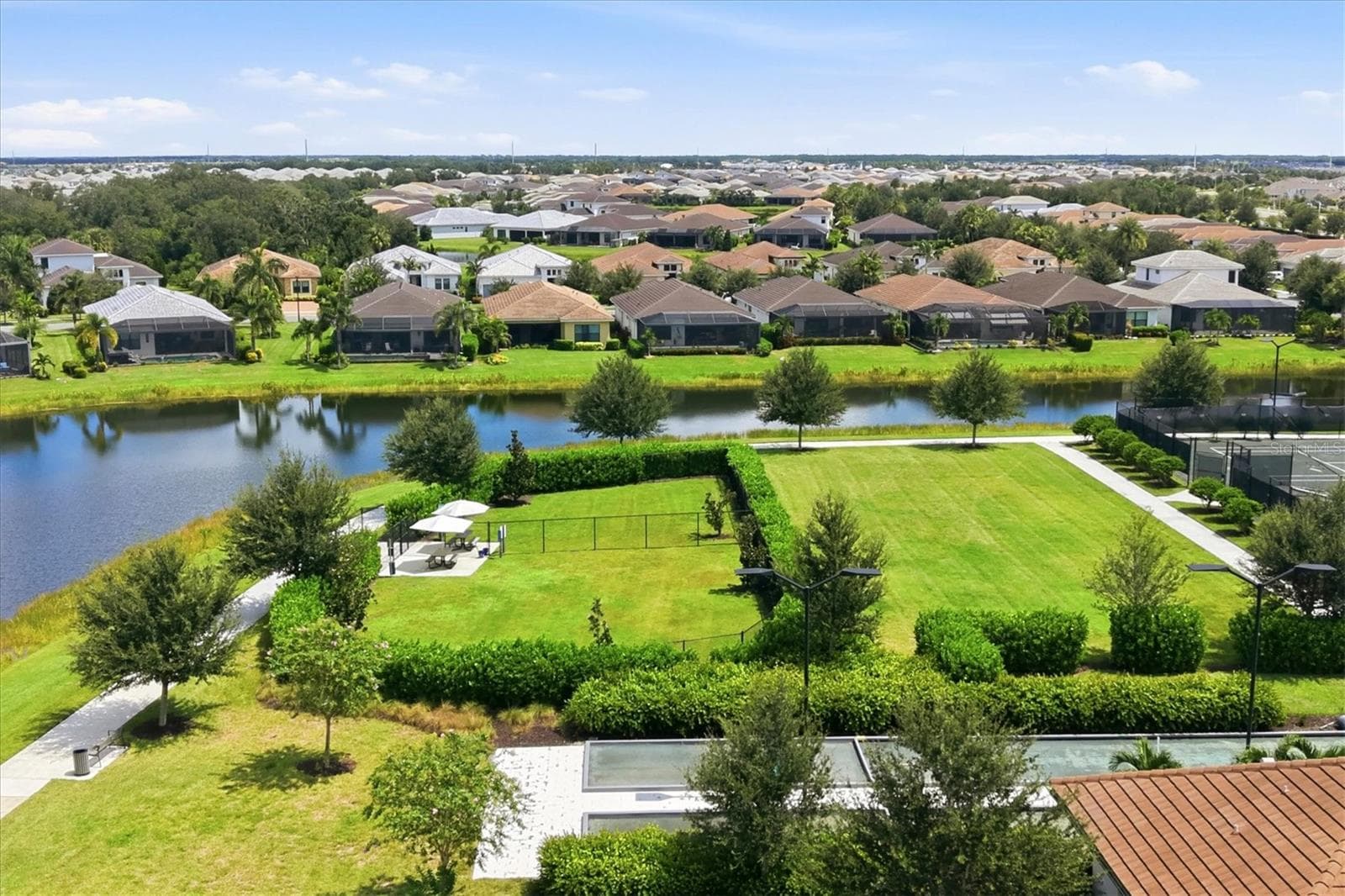 Single Family Residence at 5224 BARNETT CIR, BRADENTON, photo 50 of 79