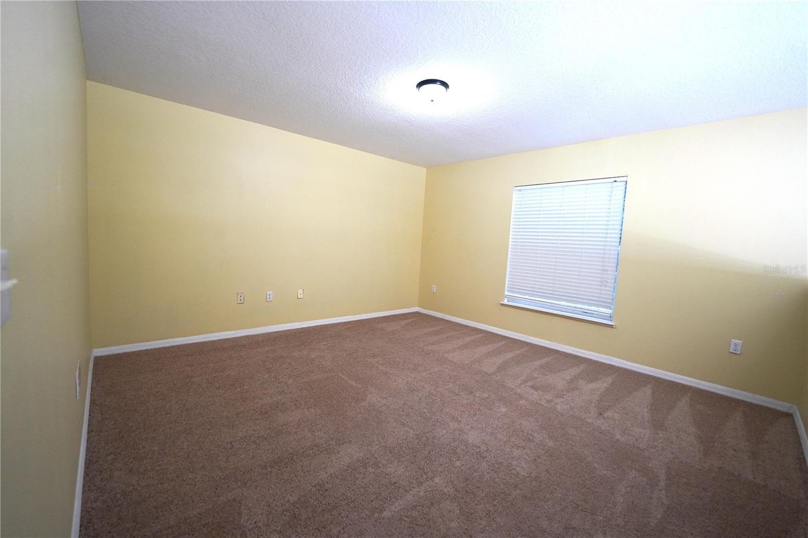 Single Family Residence at 3329 WHITE BLOSSOM LN, CLERMONT, photo 9 of 31