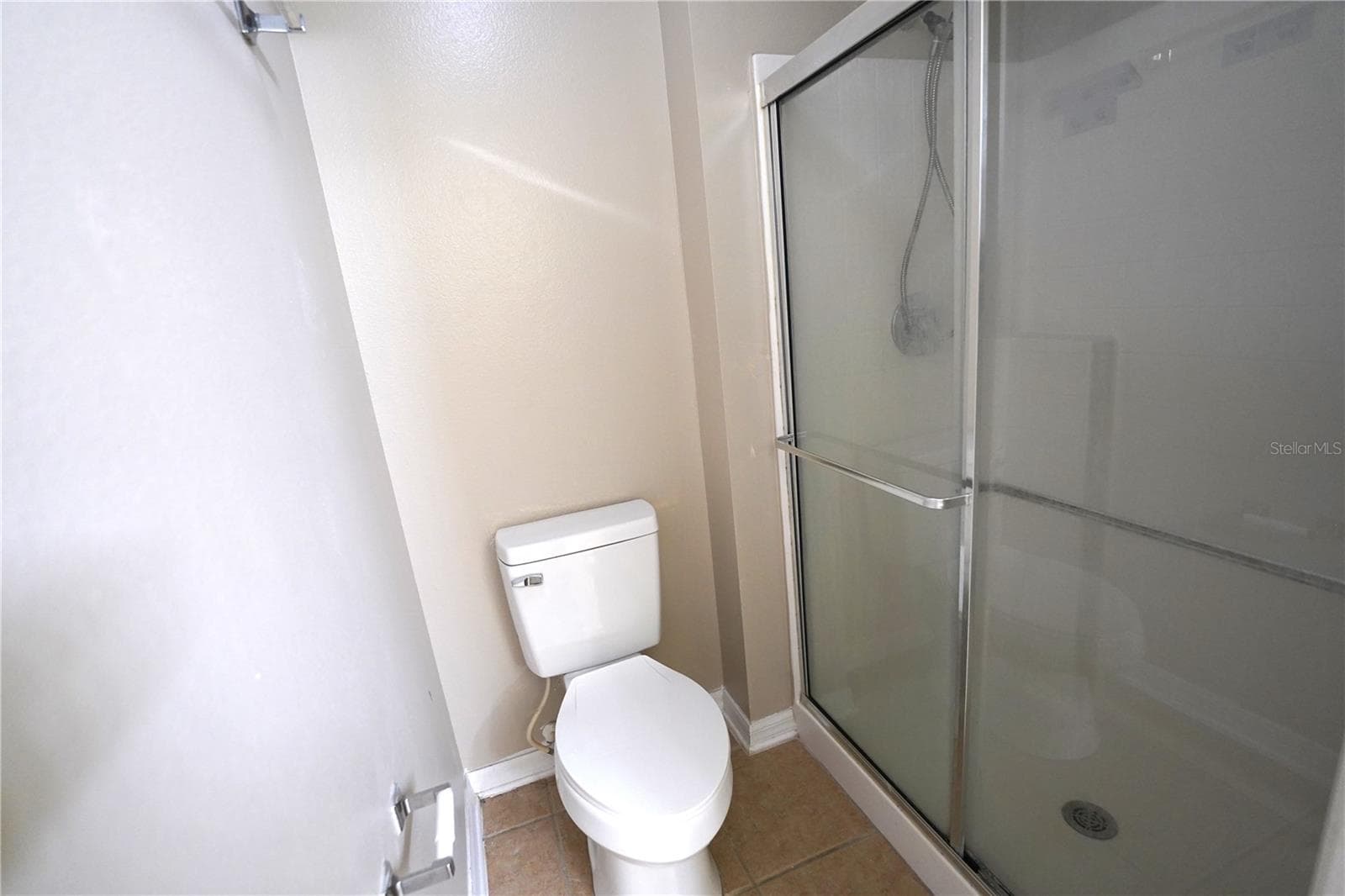 Single Family Residence at 3329 WHITE BLOSSOM LN, CLERMONT, photo 16 of 31