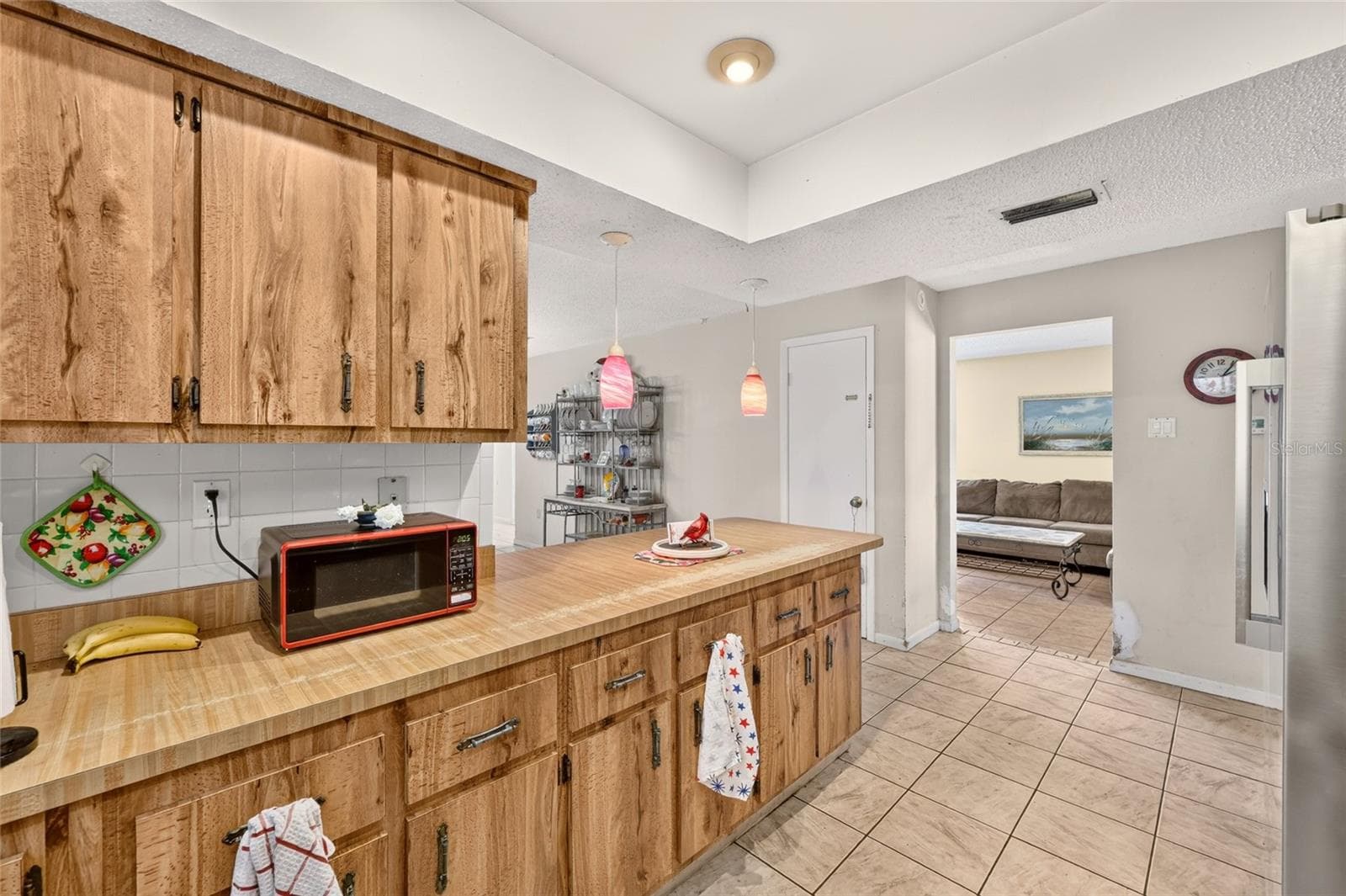 Single Family Residence at 15720 SE 27TH AVE, SUMMERFIELD, photo 14 of 56