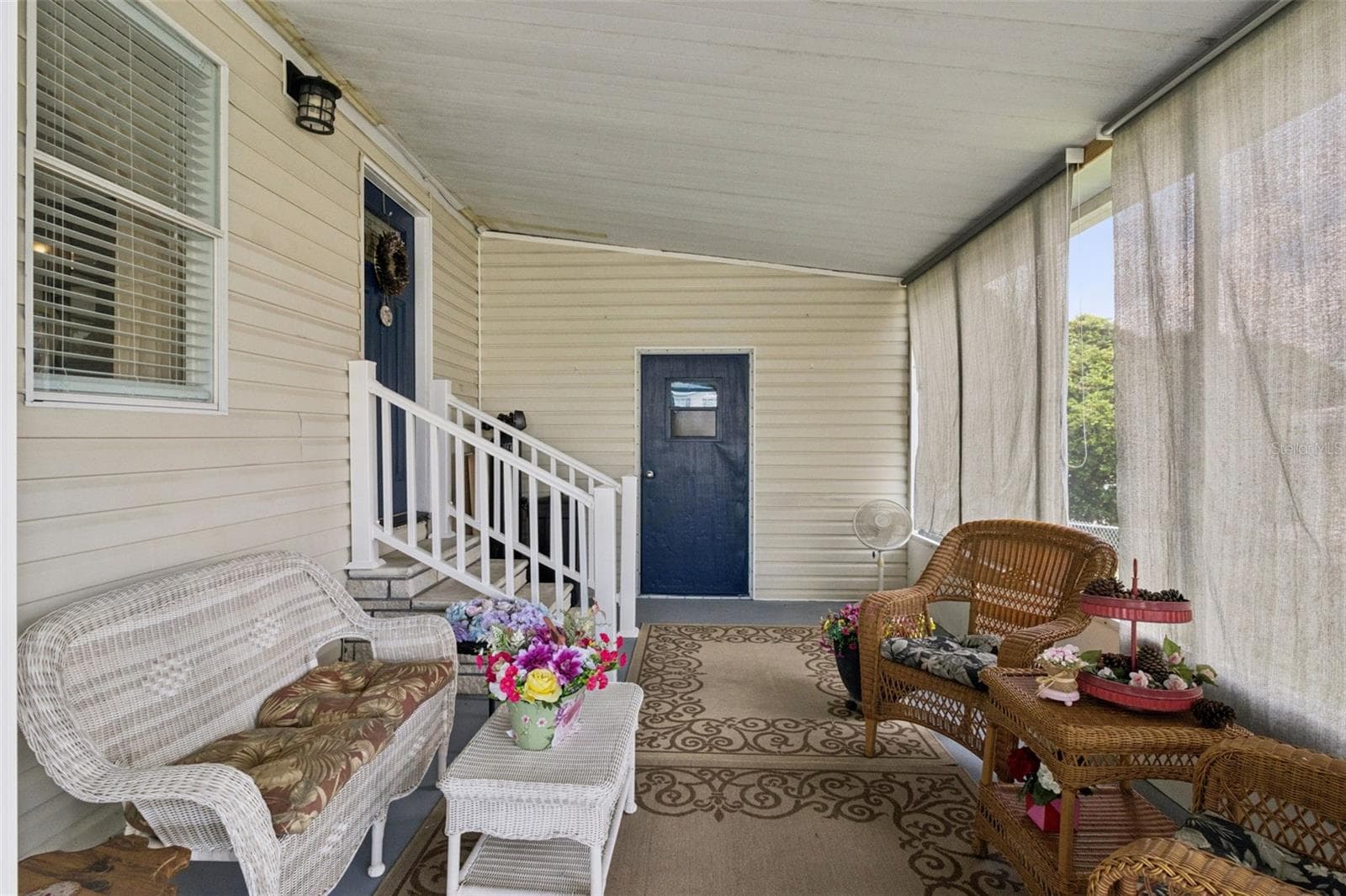 Manufactured Home at 6141 ZEPHYR RIDGE DR, ZEPHYRHILLS, photo 4 of 39