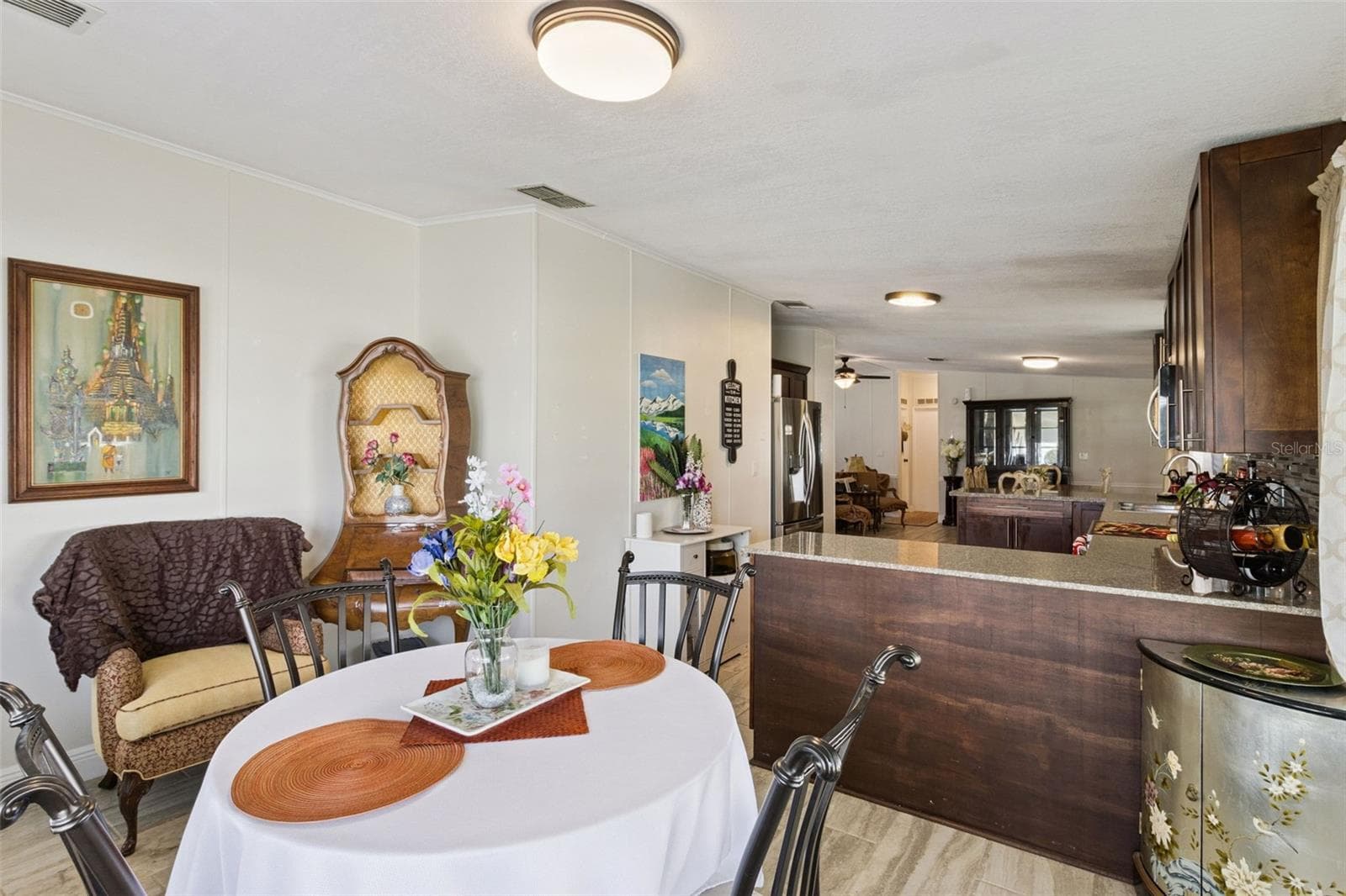 Manufactured Home at 6141 ZEPHYR RIDGE DR, ZEPHYRHILLS, photo 11 of 39