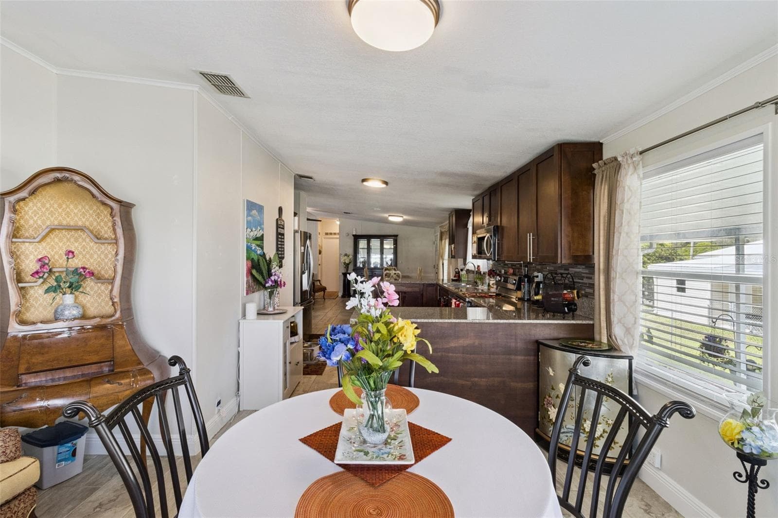 Manufactured Home at 6141 ZEPHYR RIDGE DR, ZEPHYRHILLS, photo 12 of 39