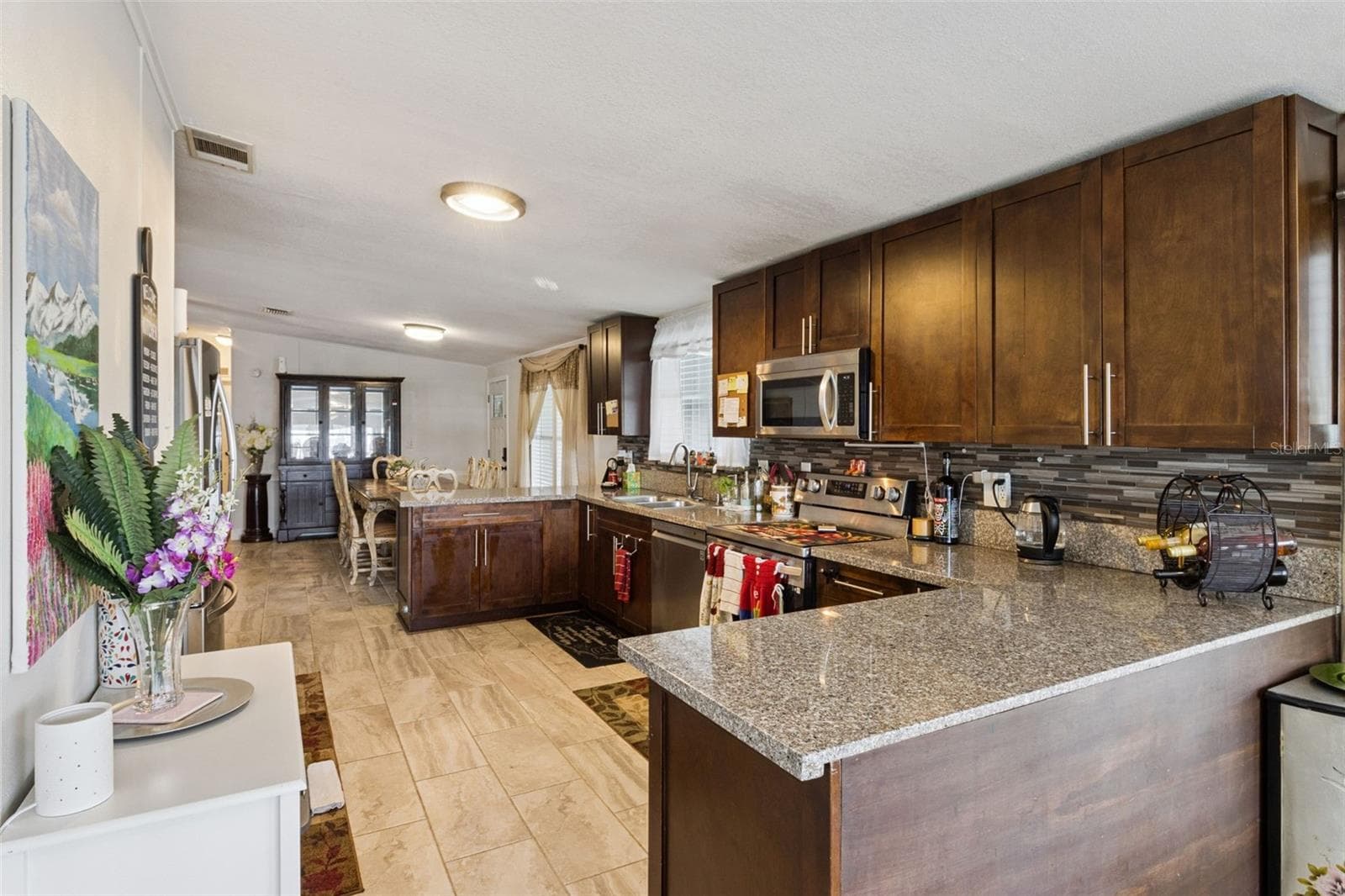 Manufactured Home at 6141 ZEPHYR RIDGE DR, ZEPHYRHILLS, photo 15 of 39