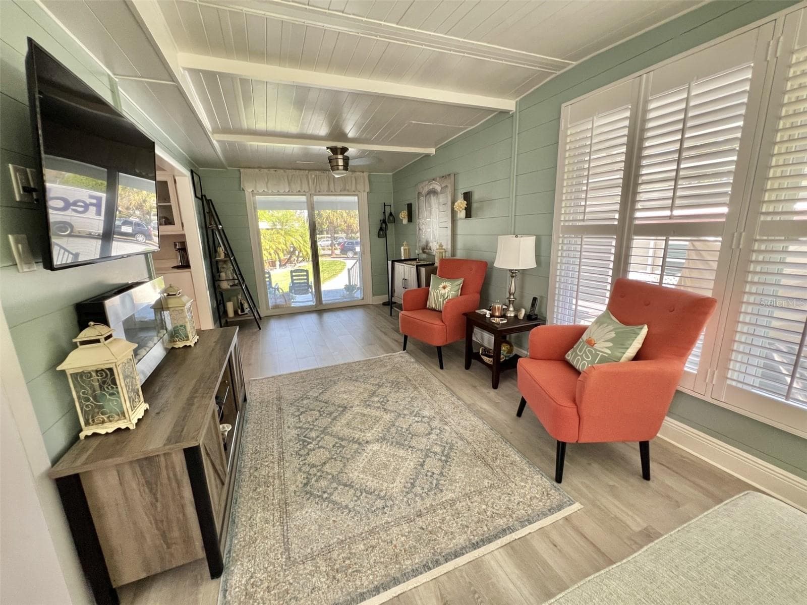 Mobile Home at 207 HAWTHORNE BLVD, LEESBURG, photo 8 of 71