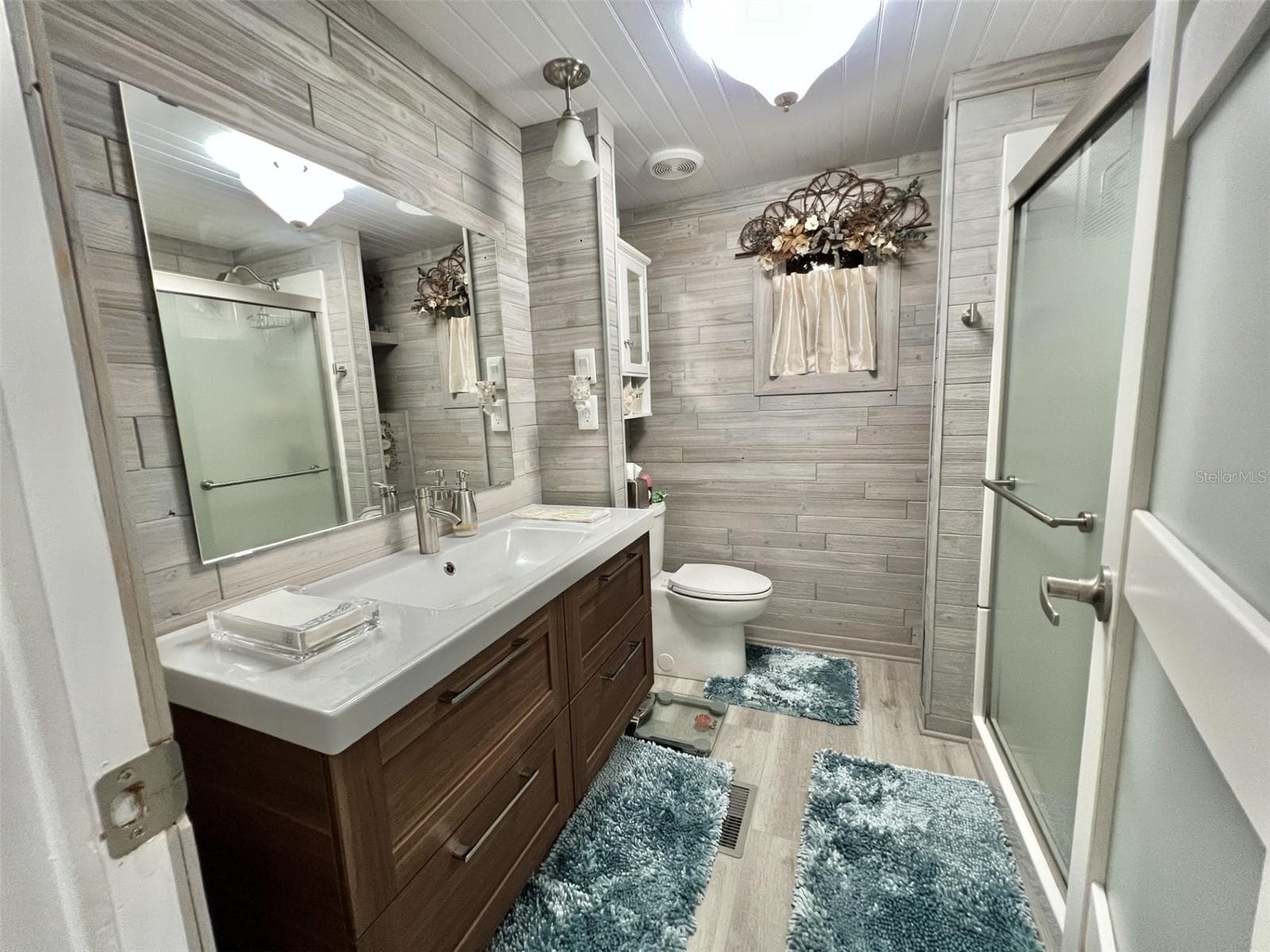 Mobile Home at 207 HAWTHORNE BLVD, LEESBURG, photo 28 of 71