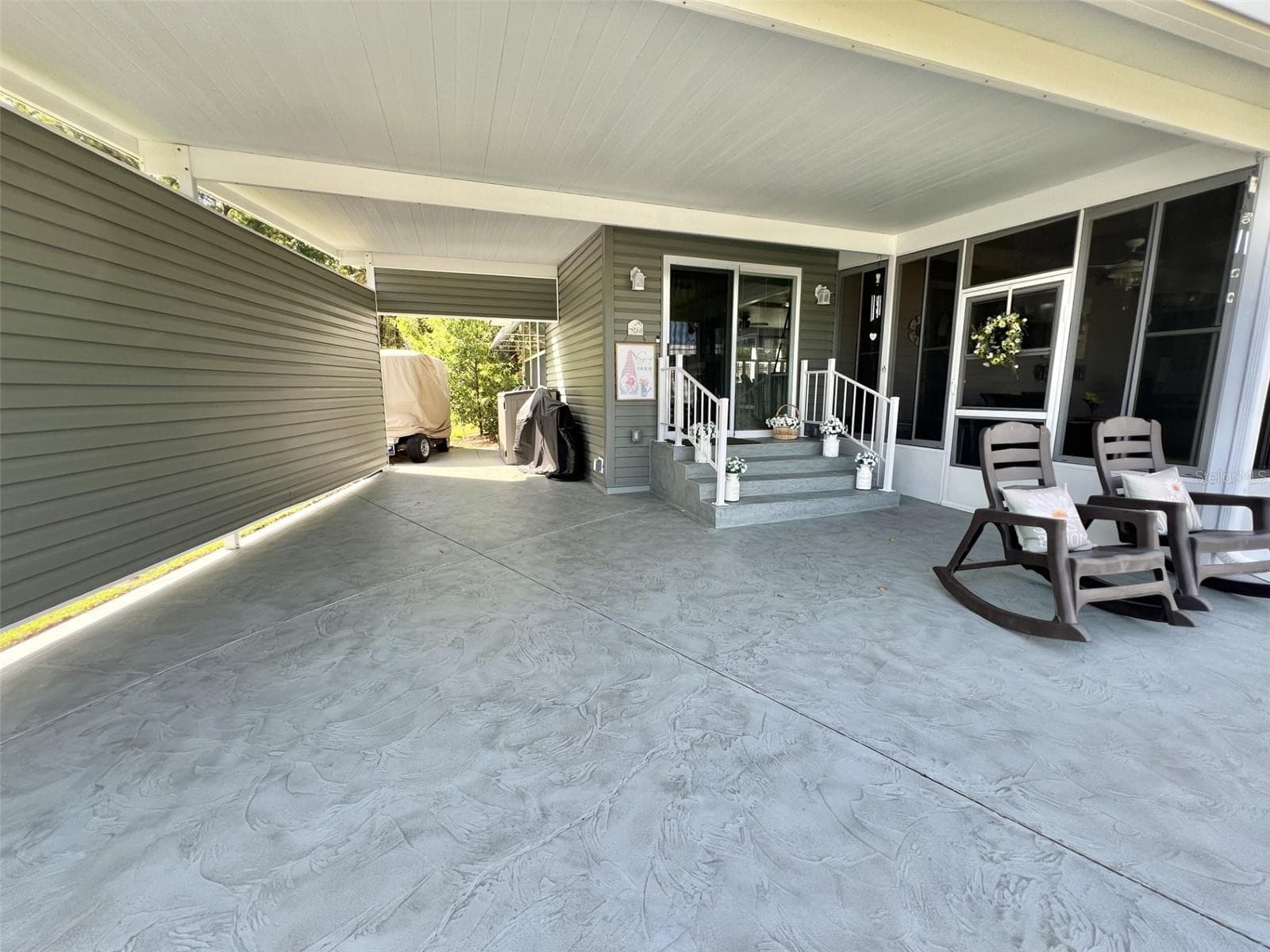 Mobile Home at 207 HAWTHORNE BLVD, LEESBURG, photo 64 of 71