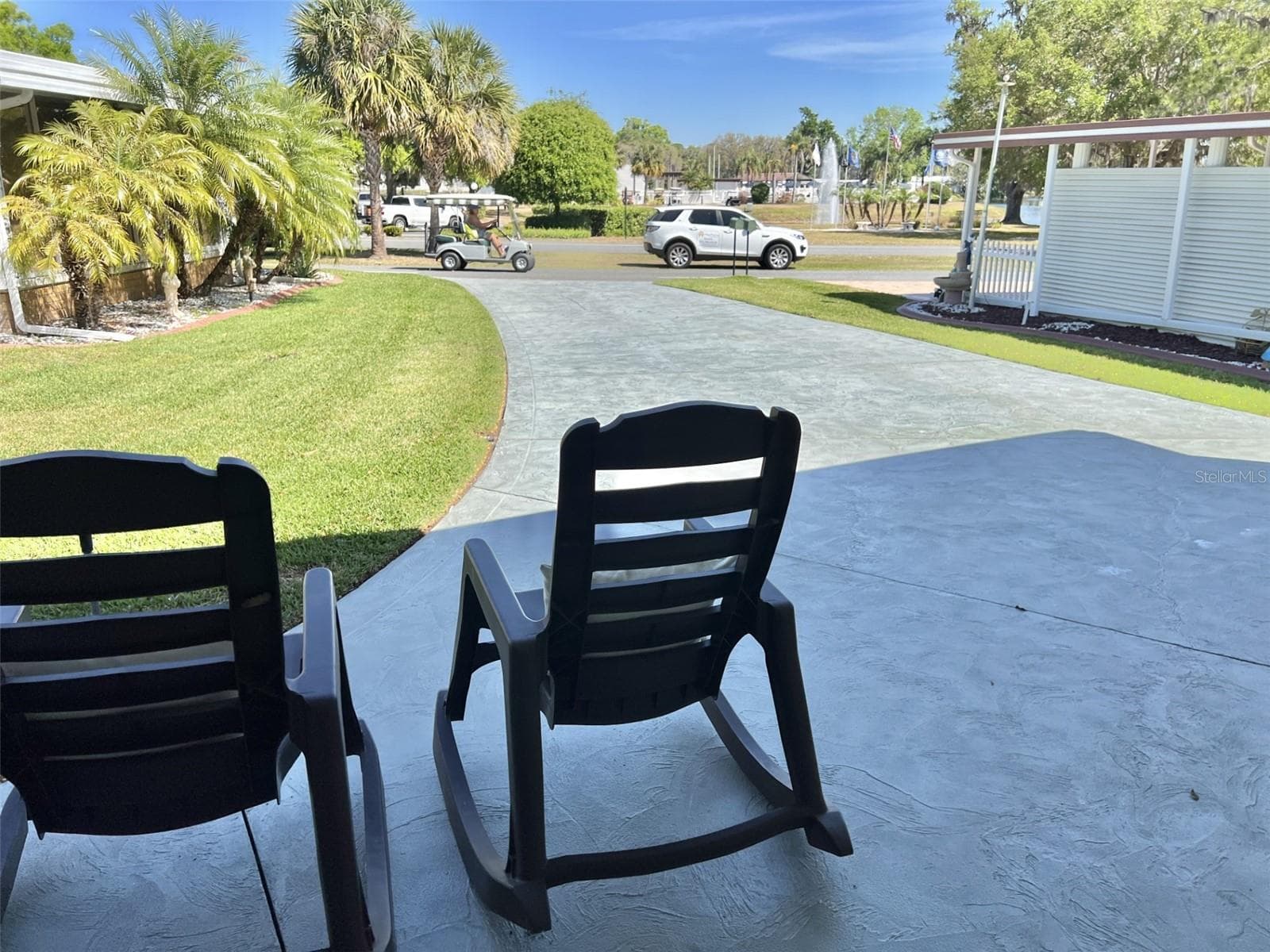 Mobile Home at 207 HAWTHORNE BLVD, LEESBURG, photo 67 of 71