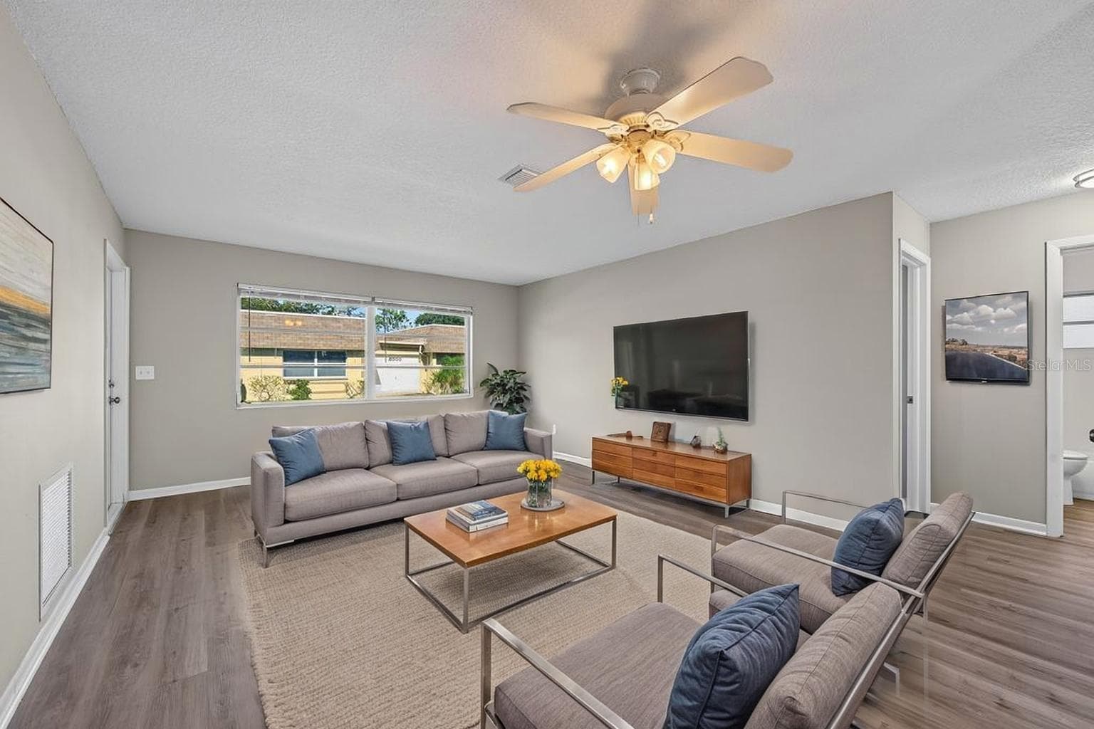 Condominium at 8265 VENDOME BLVD N, PINELLAS PARK, photo 8 of 37