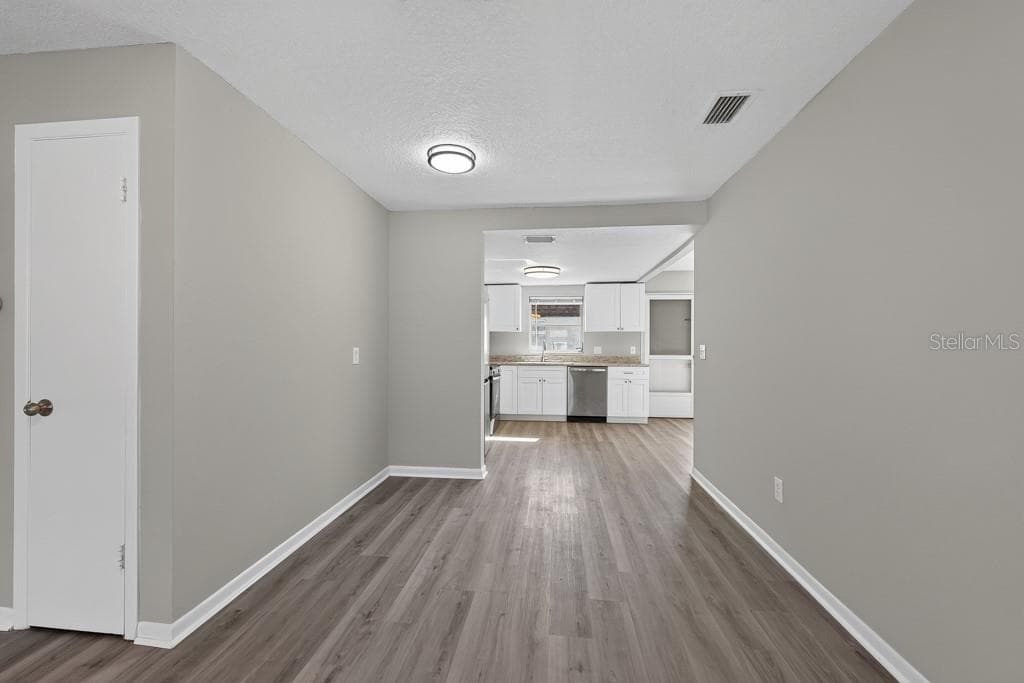 Condominium at 8265 VENDOME BLVD N, PINELLAS PARK, photo 9 of 37