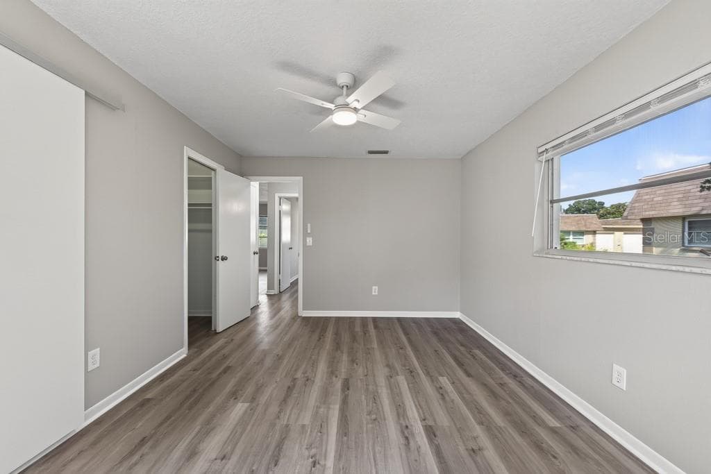 Condominium at 8265 VENDOME BLVD N, PINELLAS PARK, photo 21 of 37