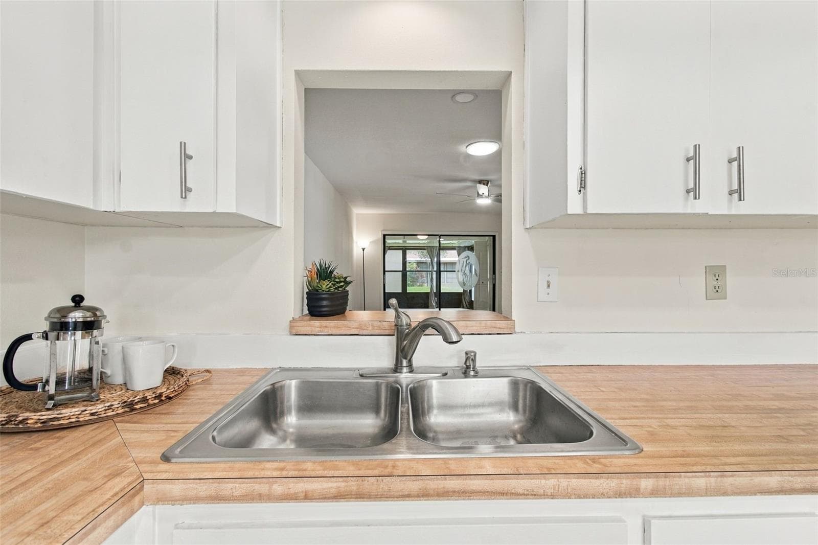 Villa at 7610 OAKMONT LN, NEW PORT RICHEY, photo 10 of 38