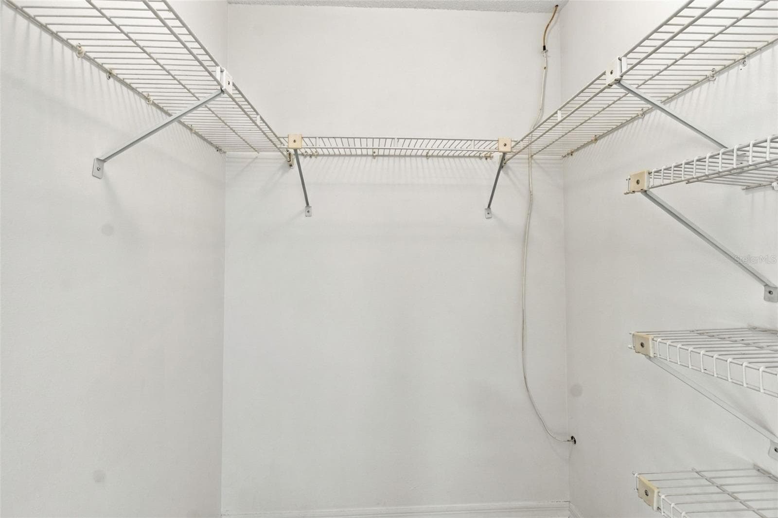 Primary BR Walk-In Closet - 7610 OAKMONT LN, NEW PORT RICHEY