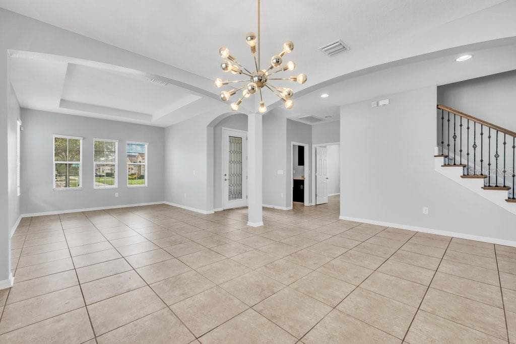 Single Family Residence at 7225 BLUE BEECH DR, RIVERVIEW, photo 7 of 47
