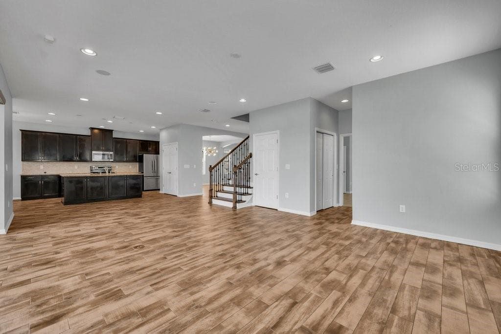 Single Family Residence at 7225 BLUE BEECH DR, RIVERVIEW, photo 14 of 47
