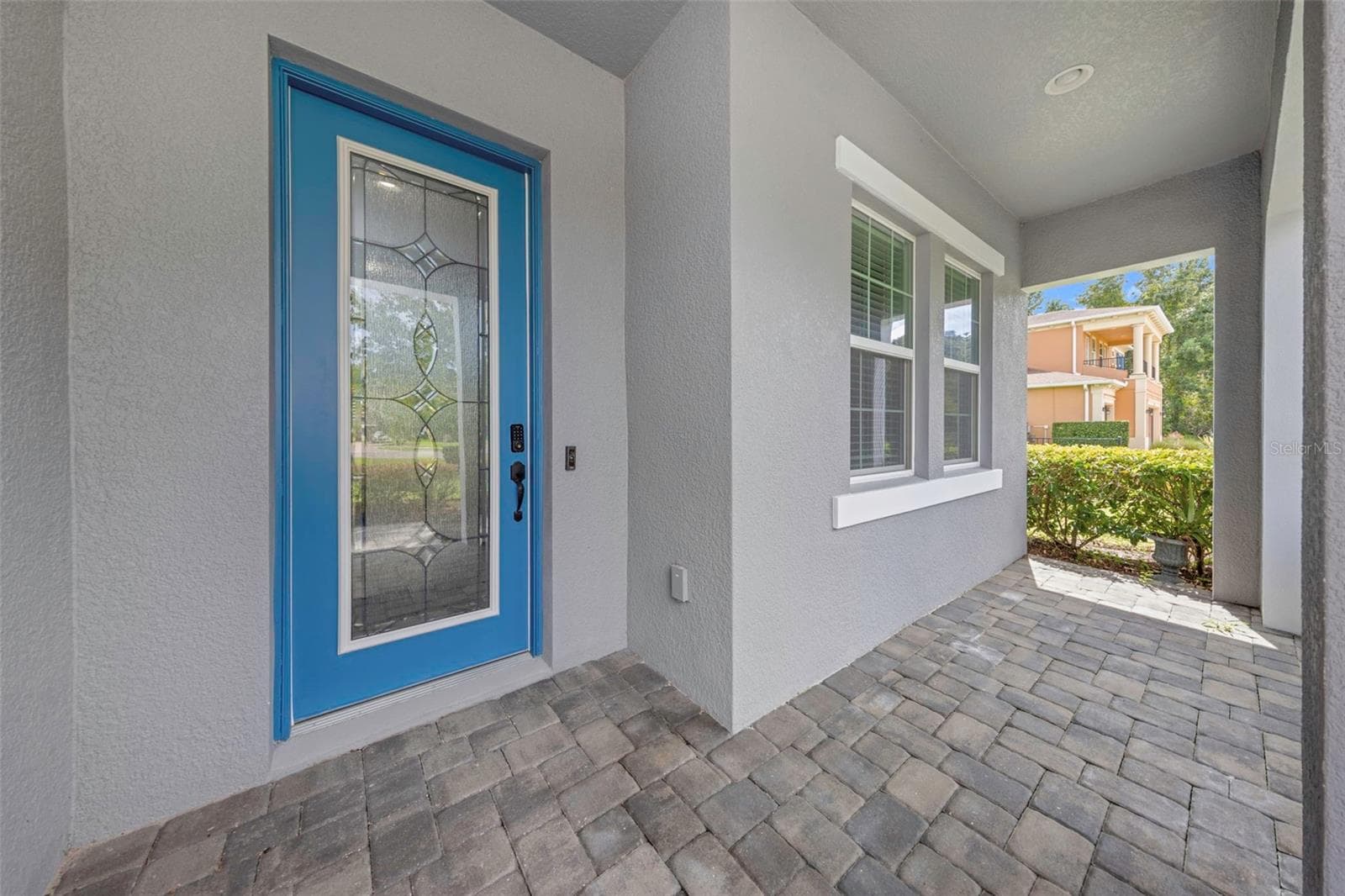 Front door - 17807 HOWSMOOR PL, LUTZ