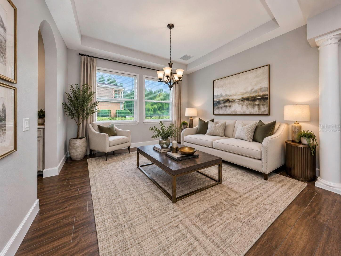 Virtually Staged - 17807 HOWSMOOR PL, LUTZ