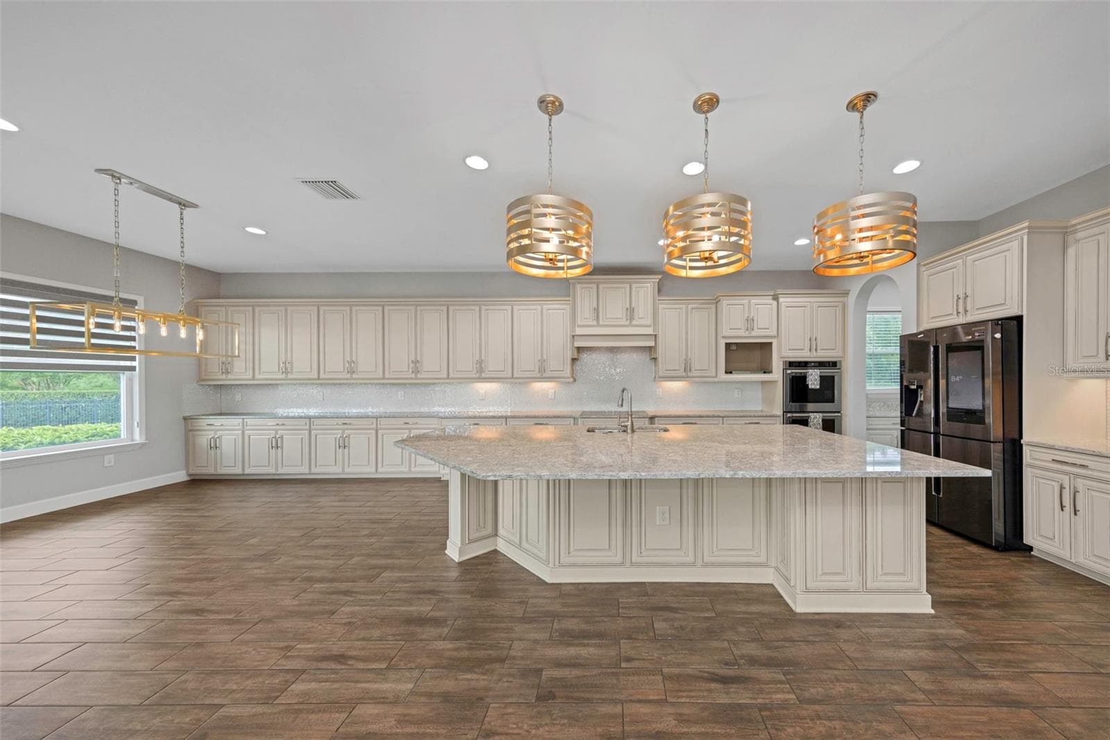 Kitchen - 17807 HOWSMOOR PL, LUTZ