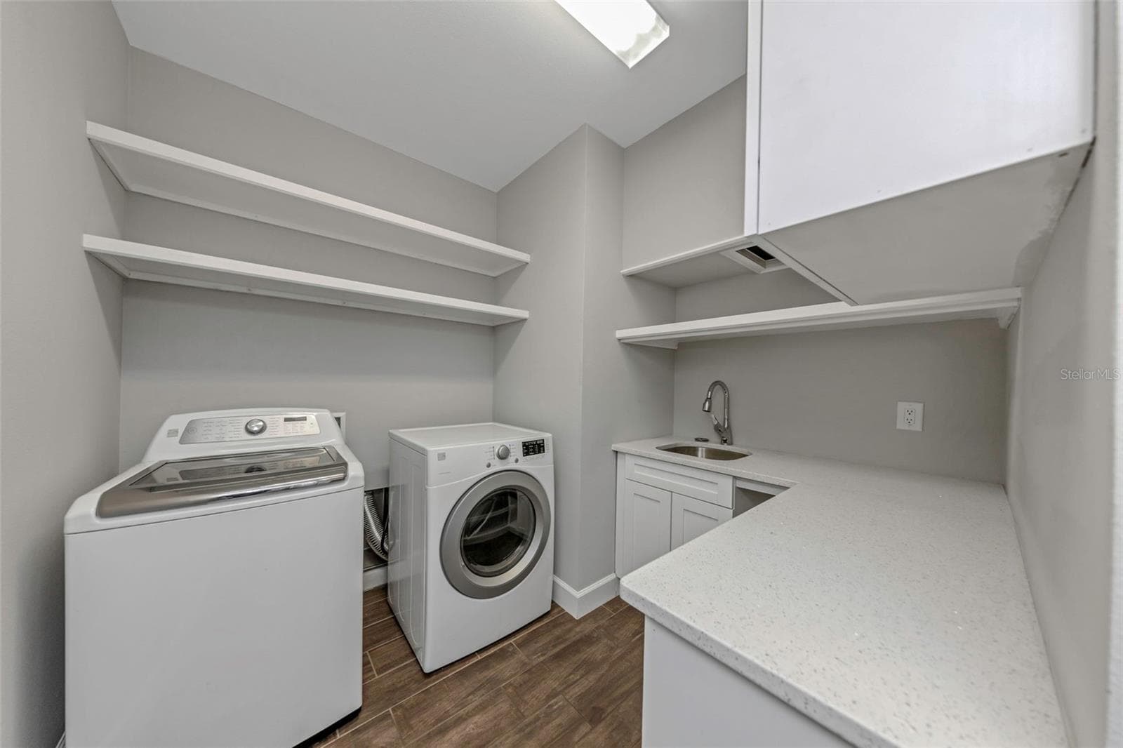 Laundry room - 17807 HOWSMOOR PL, LUTZ