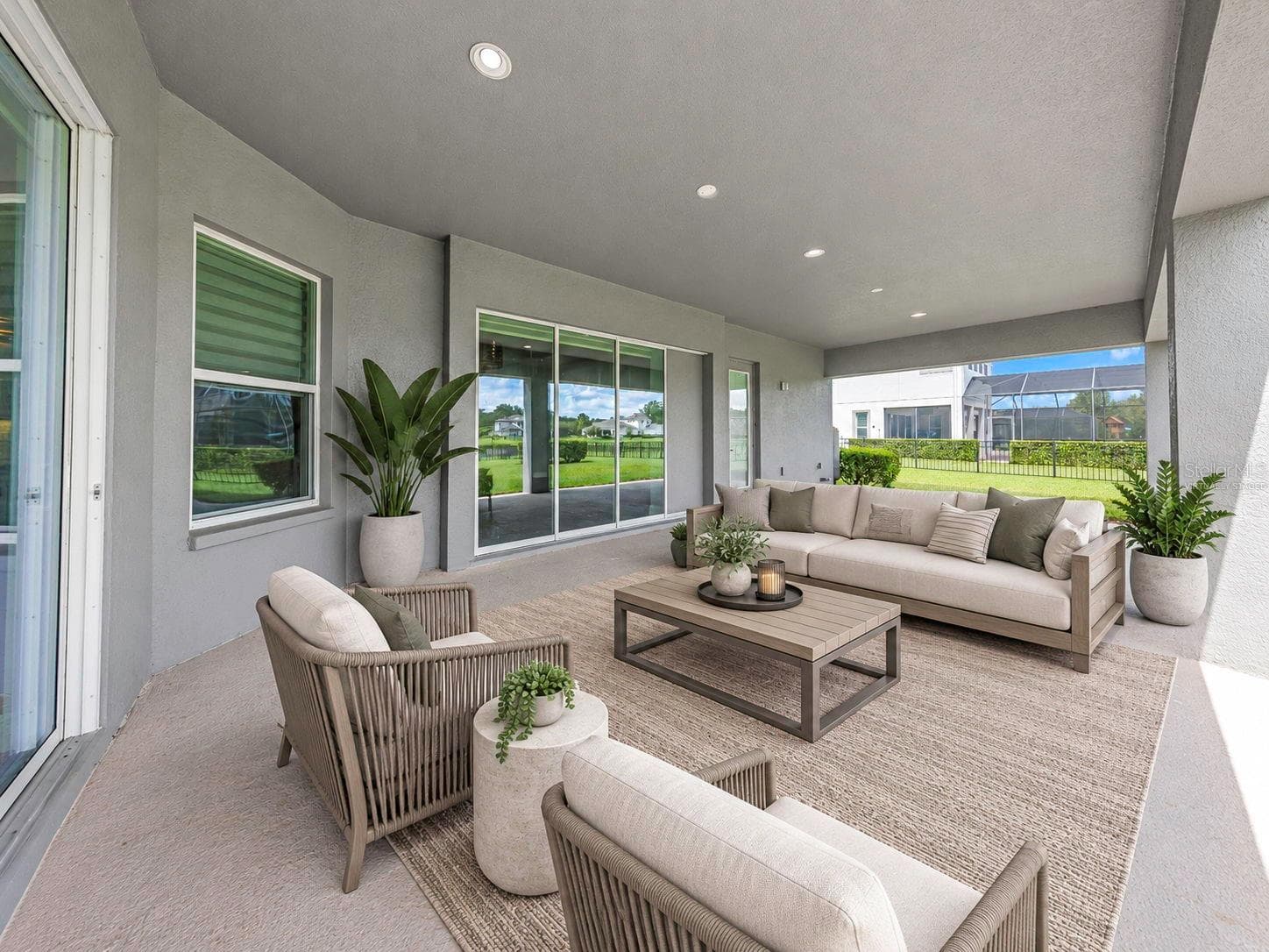 Virtually Staged - 17807 HOWSMOOR PL, LUTZ