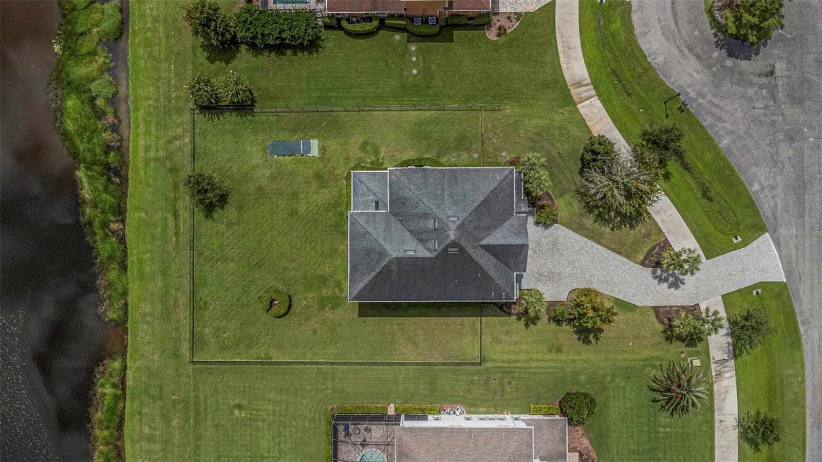 Single Family Residence at 17807 HOWSMOOR PL, LUTZ, photo 68 of 80
