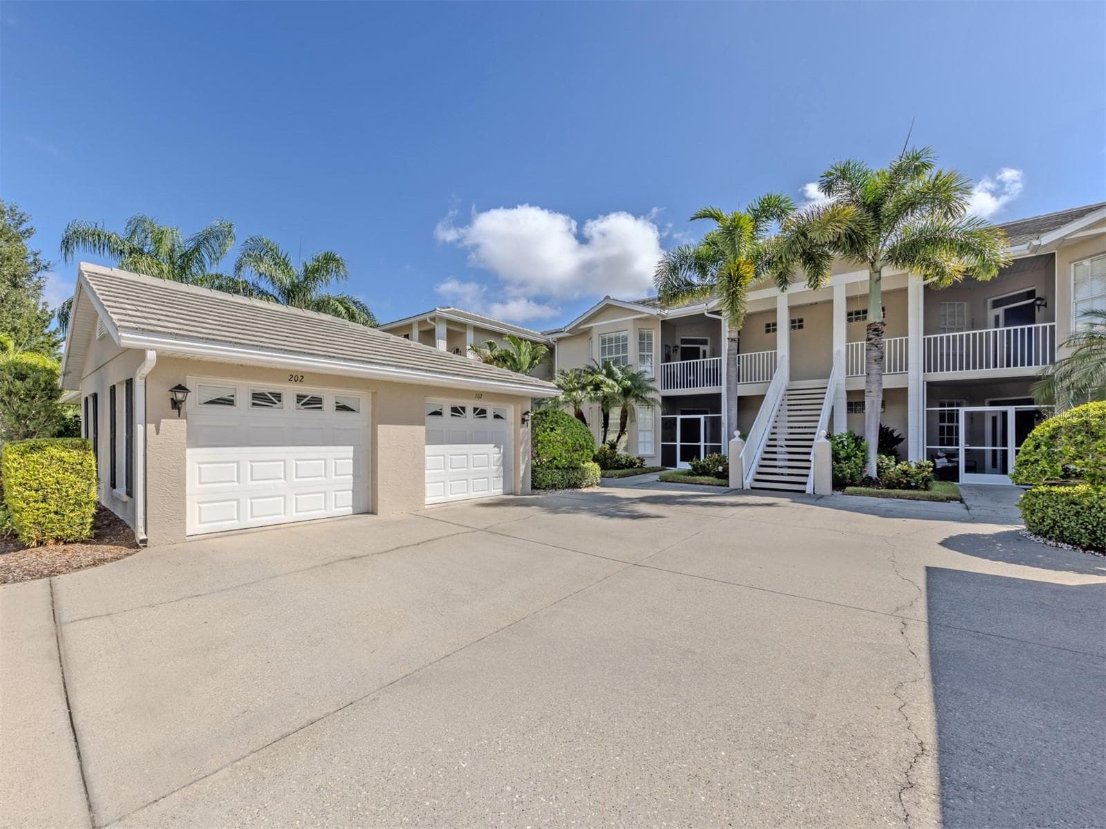 Condominium at 107 WOODBRIDGE DR #202, VENICE, photo 23 of 60