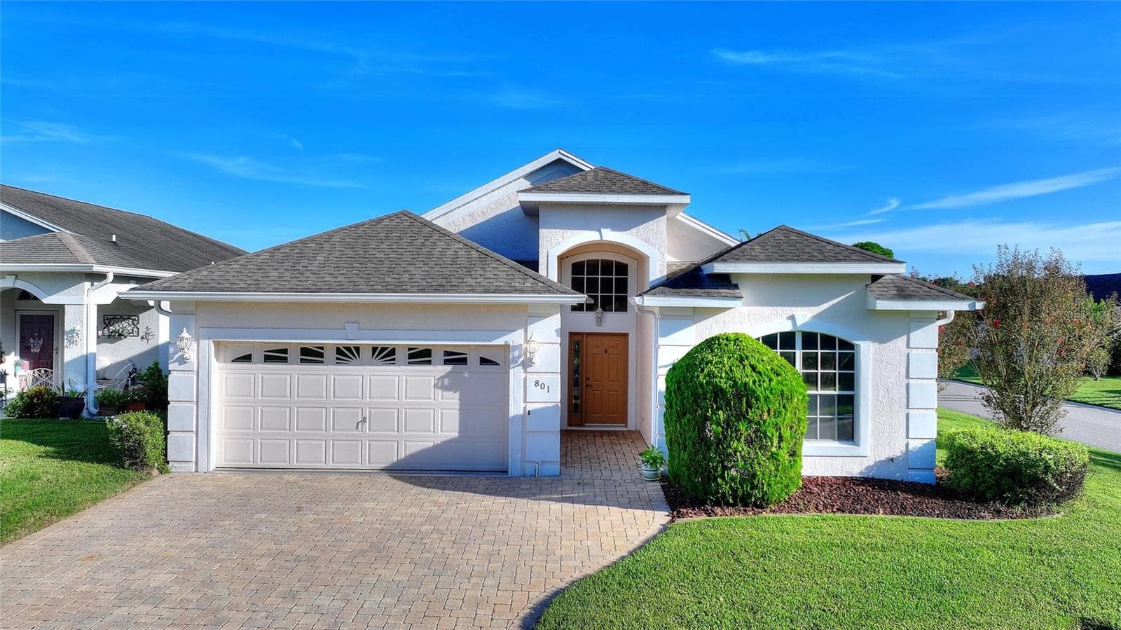 801 HIGH VISTA DR