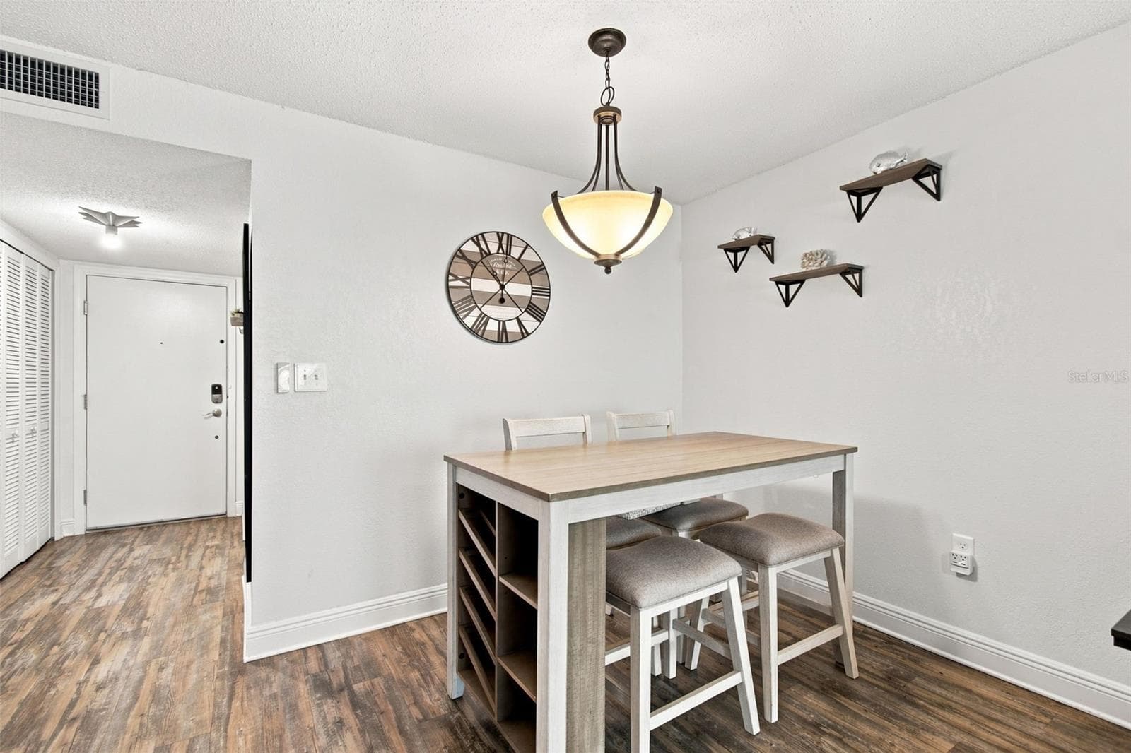 Condominium at 17035 GULF BLVD #216, NORTH REDINGTON BEACH, photo 12 of 44