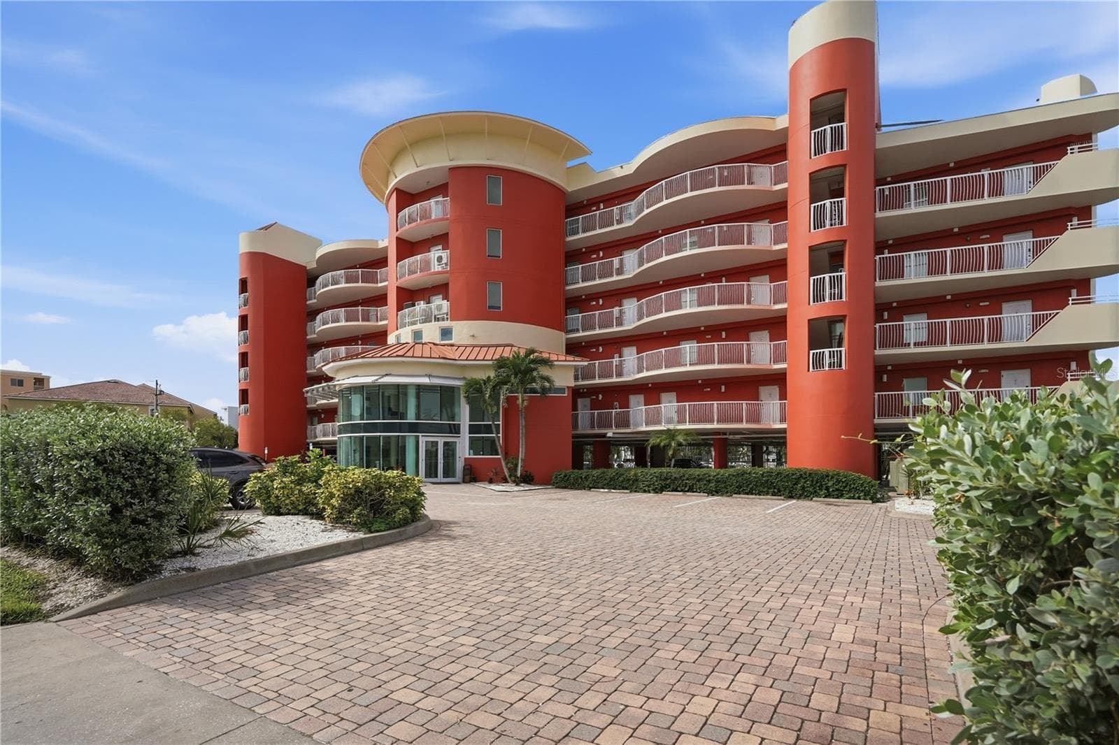 Condo - Hotel at 11605 GULF BLVD #203, TREASURE ISLAND, photo 40 of 54