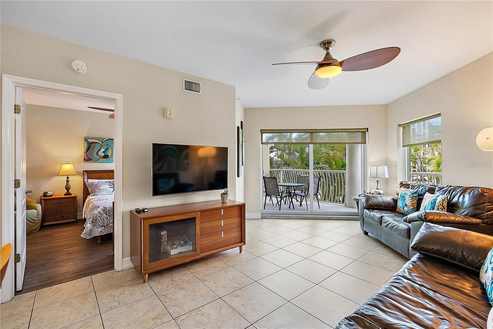 Condo - Hotel at 11605 GULF BLVD #203, TREASURE ISLAND, photo 2 of 54