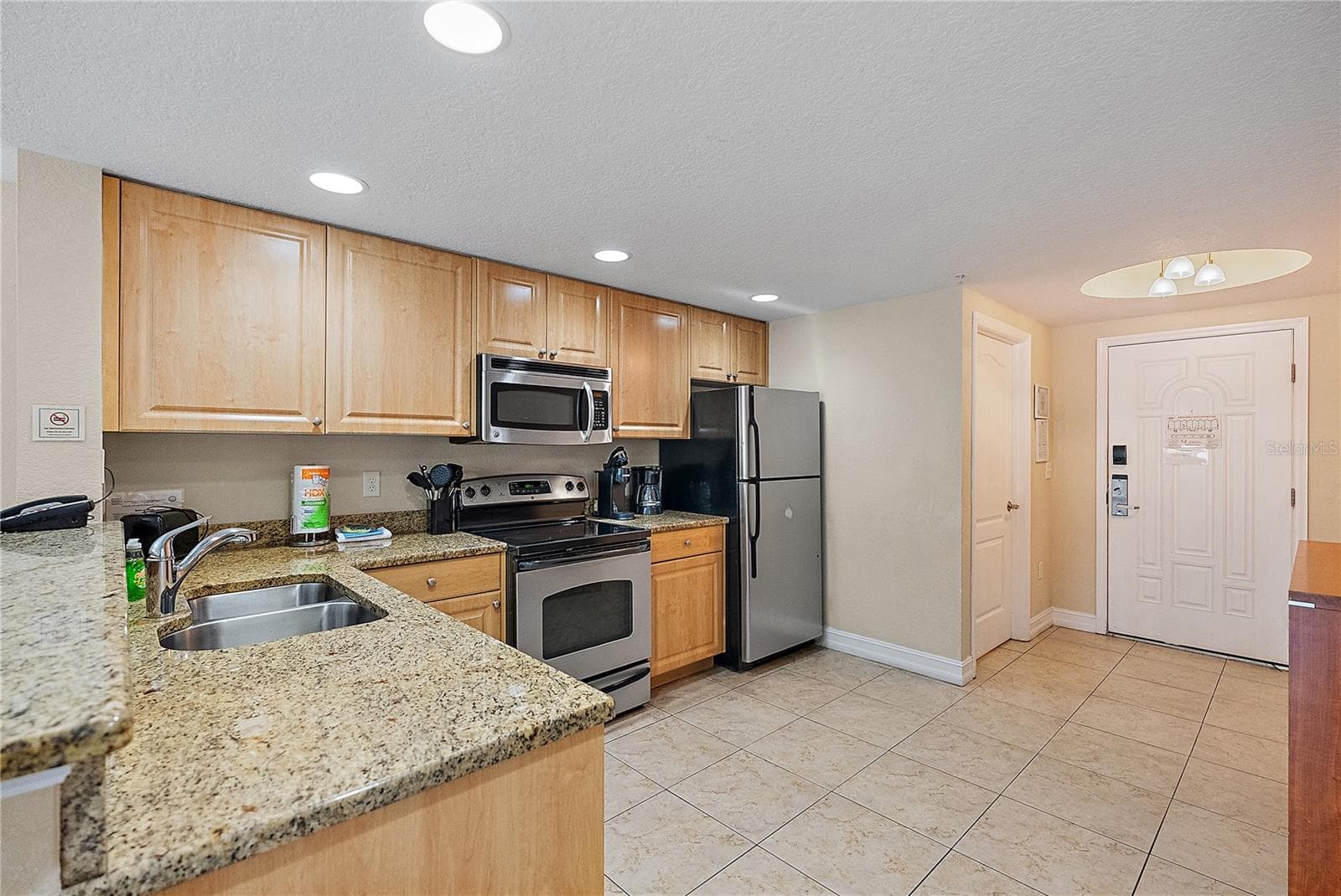 Condo - Hotel at 11605 GULF BLVD #203, TREASURE ISLAND, photo 19 of 54