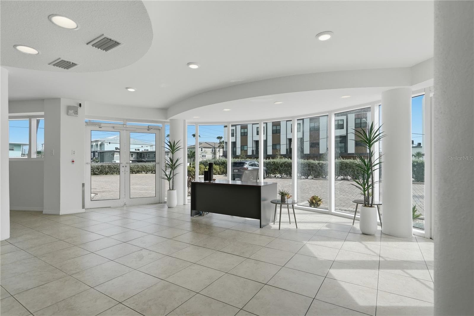 Condo - Hotel at 11605 GULF BLVD #203, TREASURE ISLAND, photo 38 of 54
