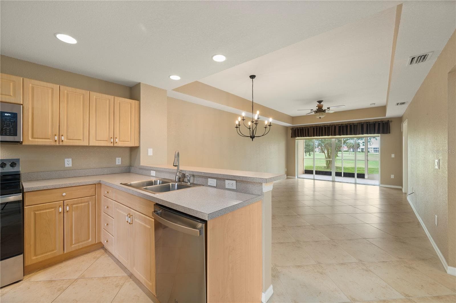Condominium at 1295 SAXONY CIR #2106, PUNTA GORDA, photo 10 of 54