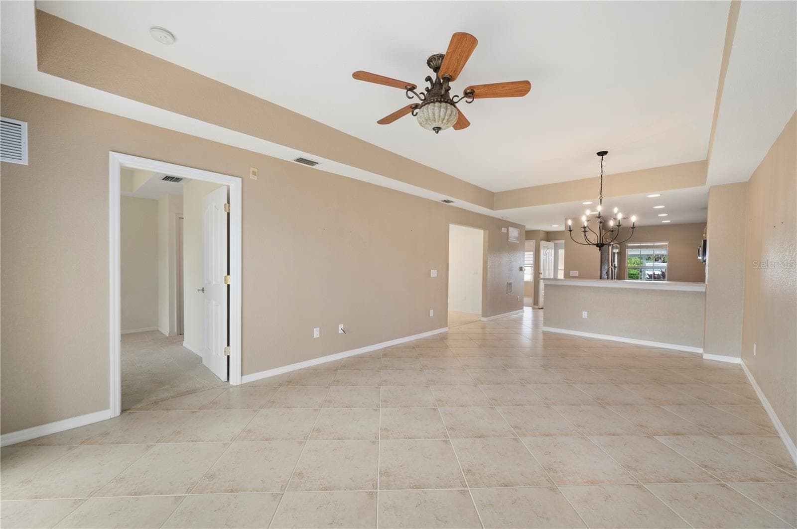 Condominium at 1295 SAXONY CIR #2106, PUNTA GORDA, photo 22 of 54