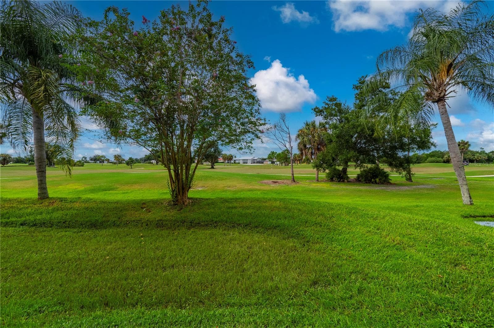 Condominium at 1295 SAXONY CIR #2106, PUNTA GORDA, photo 39 of 54