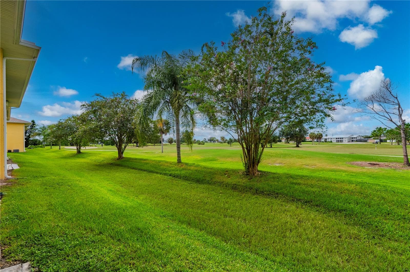 Condominium at 1295 SAXONY CIR #2106, PUNTA GORDA, photo 40 of 54