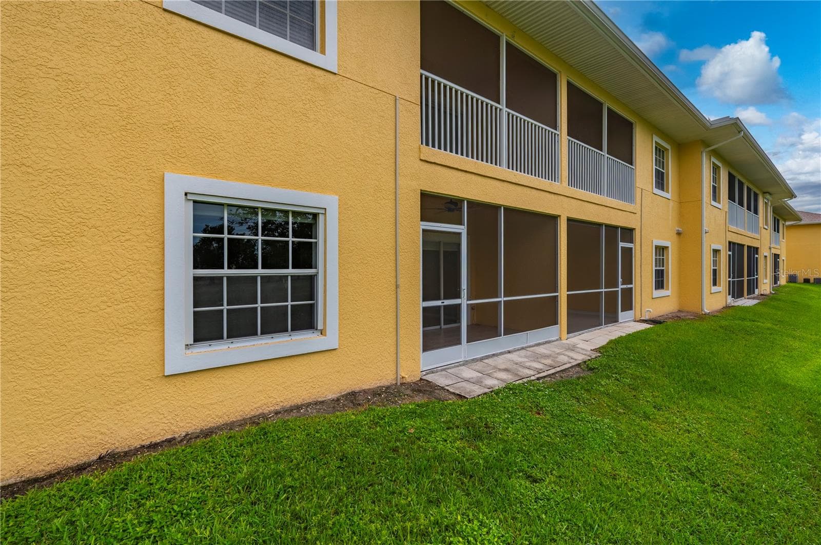 Condominium at 1295 SAXONY CIR #2106, PUNTA GORDA, photo 41 of 54