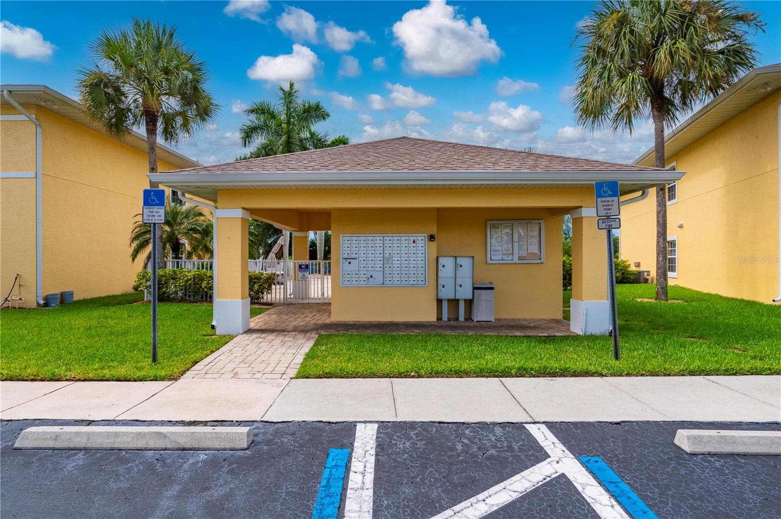 Condominium at 1295 SAXONY CIR #2106, PUNTA GORDA, photo 42 of 54