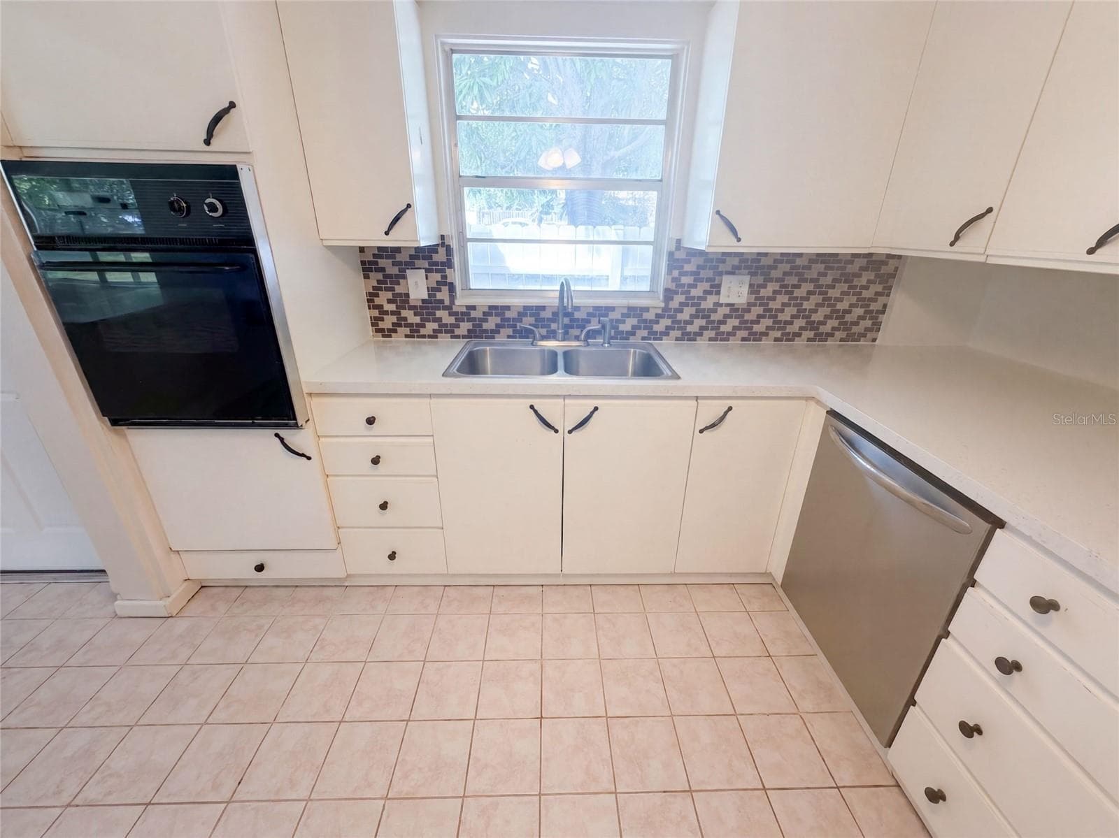Single Family Residence at 3010 HATTON ST, SARASOTA, photo 10 of 25