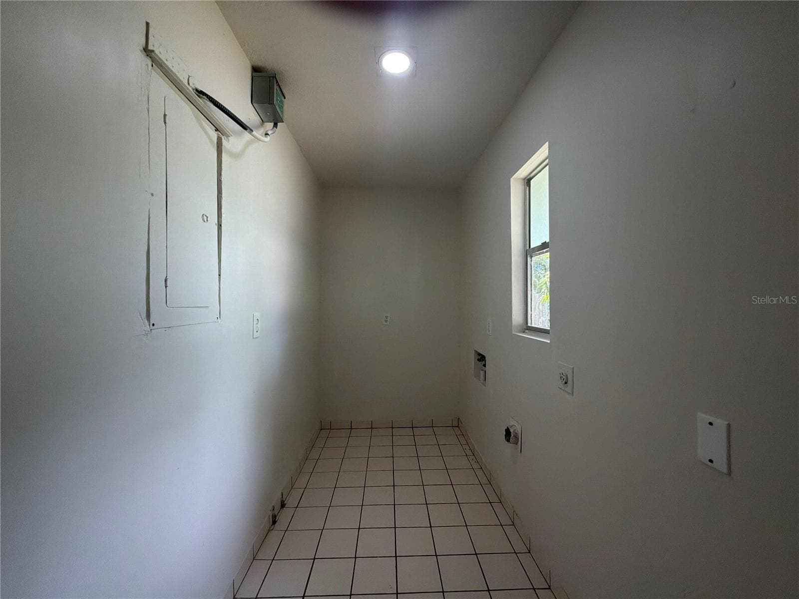 Single Family Residence at 3010 HATTON ST, SARASOTA, photo 21 of 25