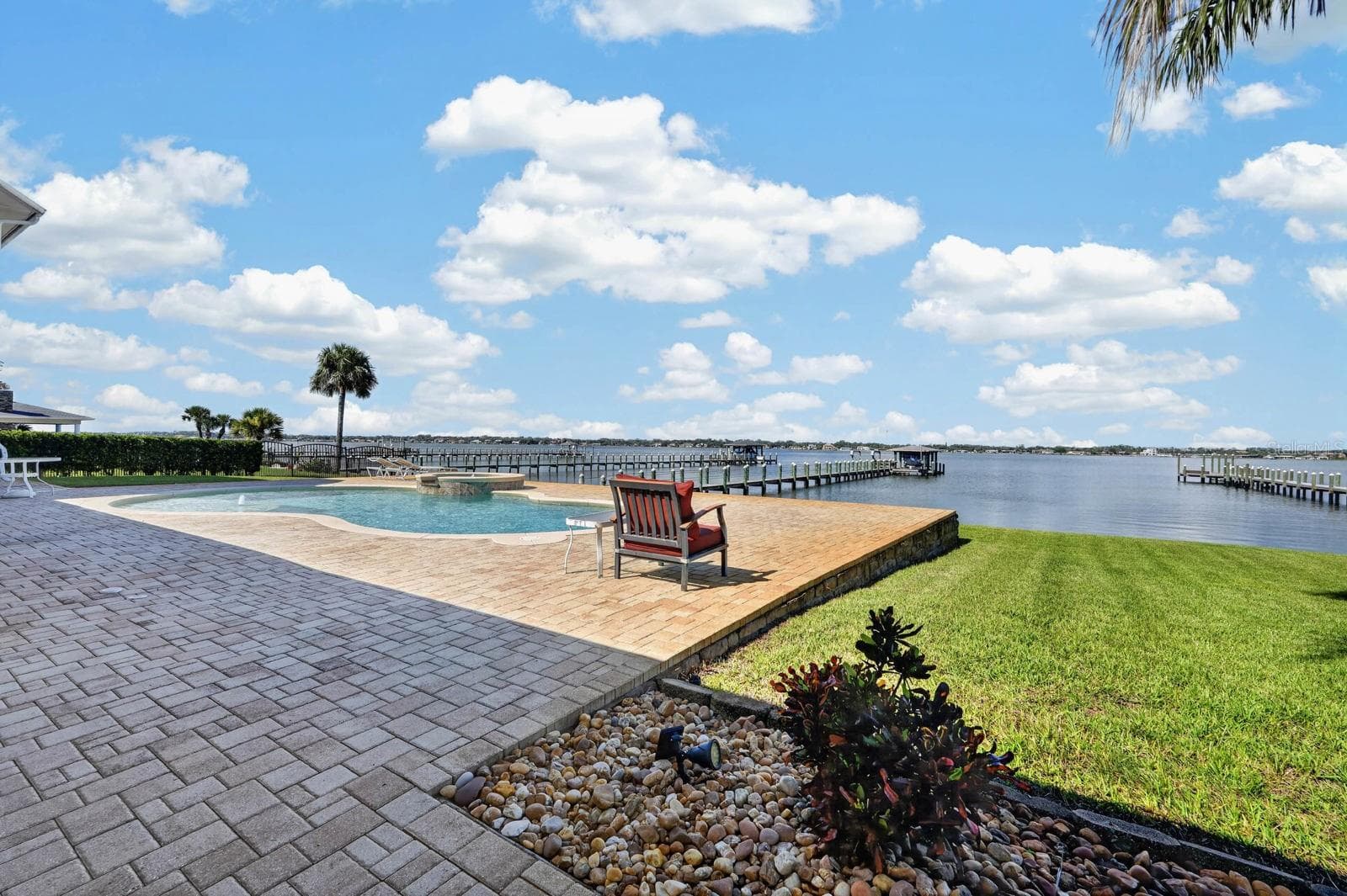 Single Family Residence at 14 GRANVILLE CIR, DAYTONA BEACH, photo 3 of 46