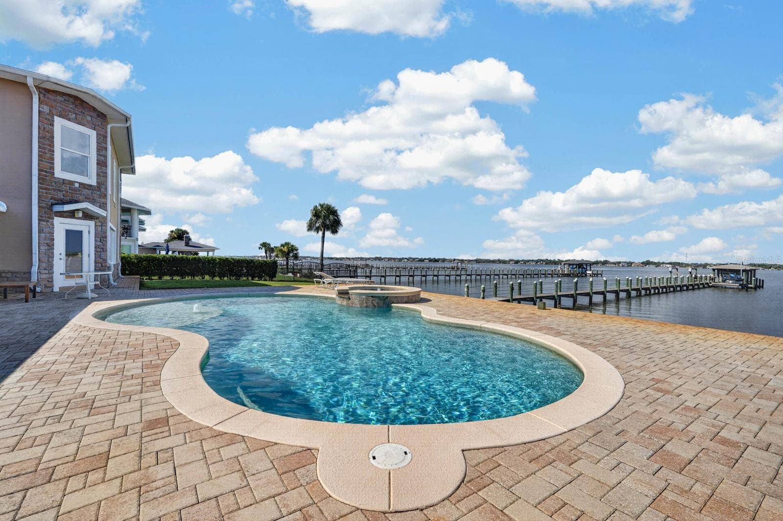 Single Family Residence at 14 GRANVILLE CIR, DAYTONA BEACH, photo 33 of 46