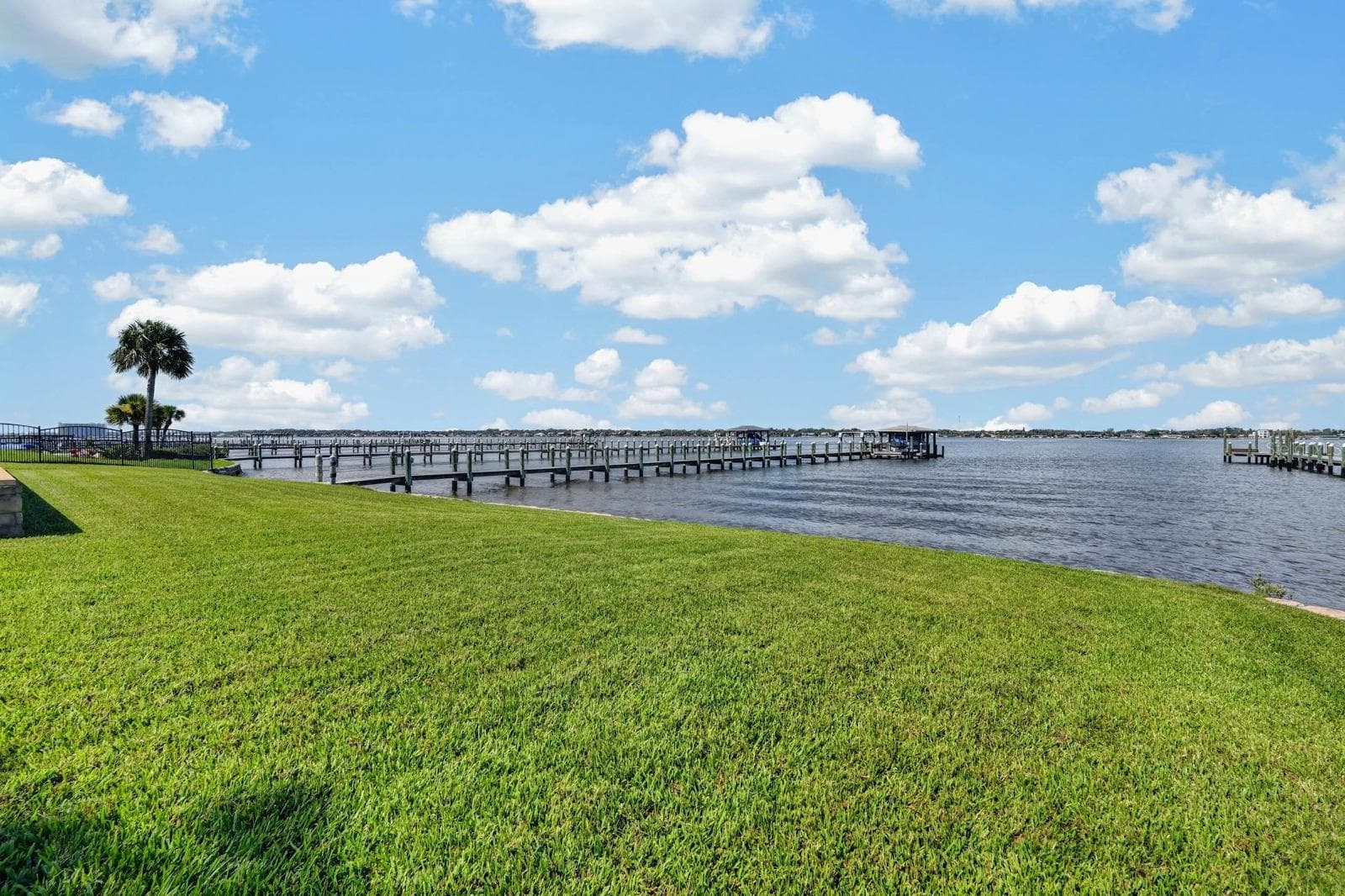 Single Family Residence at 14 GRANVILLE CIR, DAYTONA BEACH, photo 35 of 46