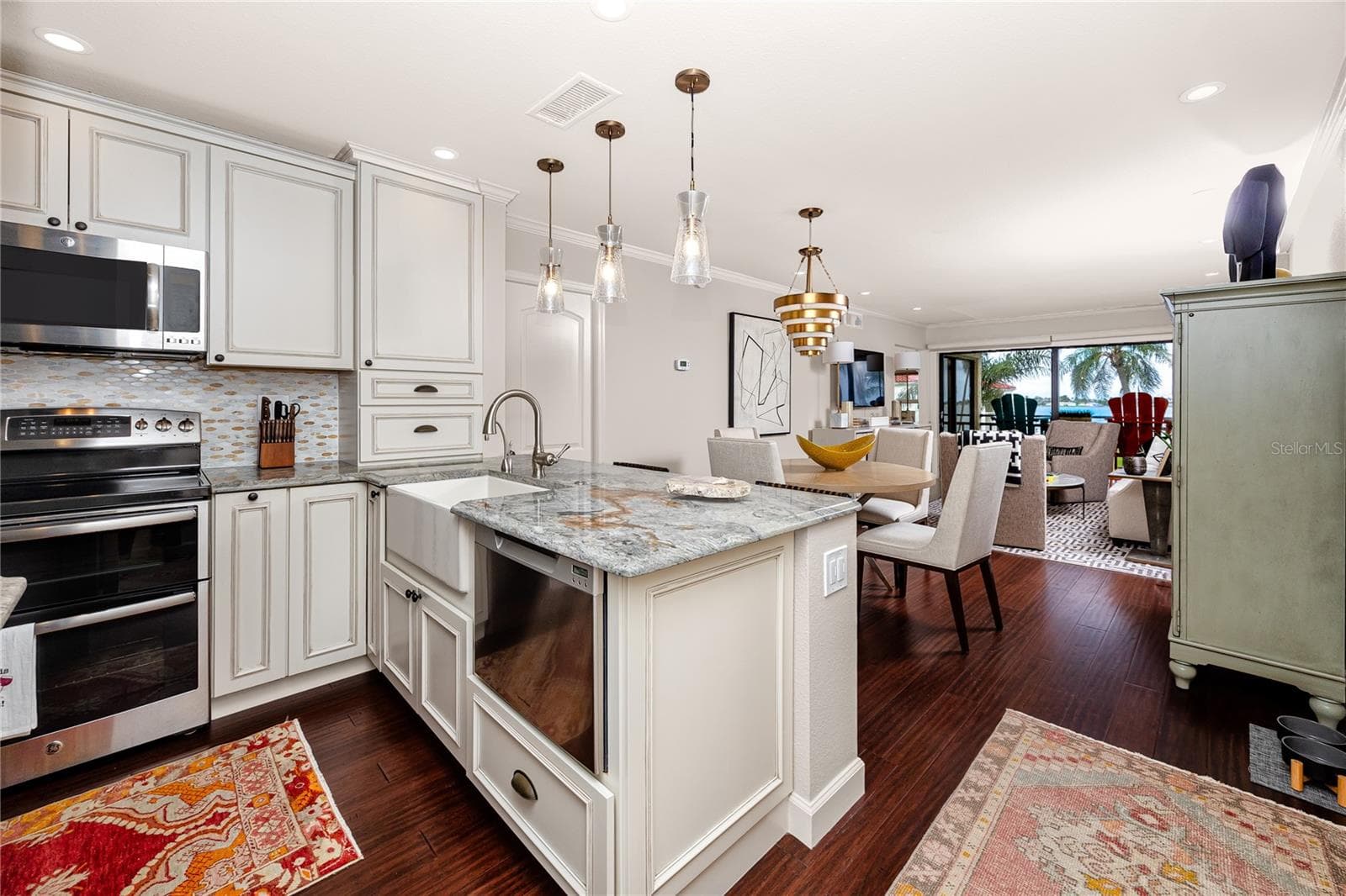 Condominium at 6177 SUN BLVD #202, ST PETERSBURG, photo 8 of 61