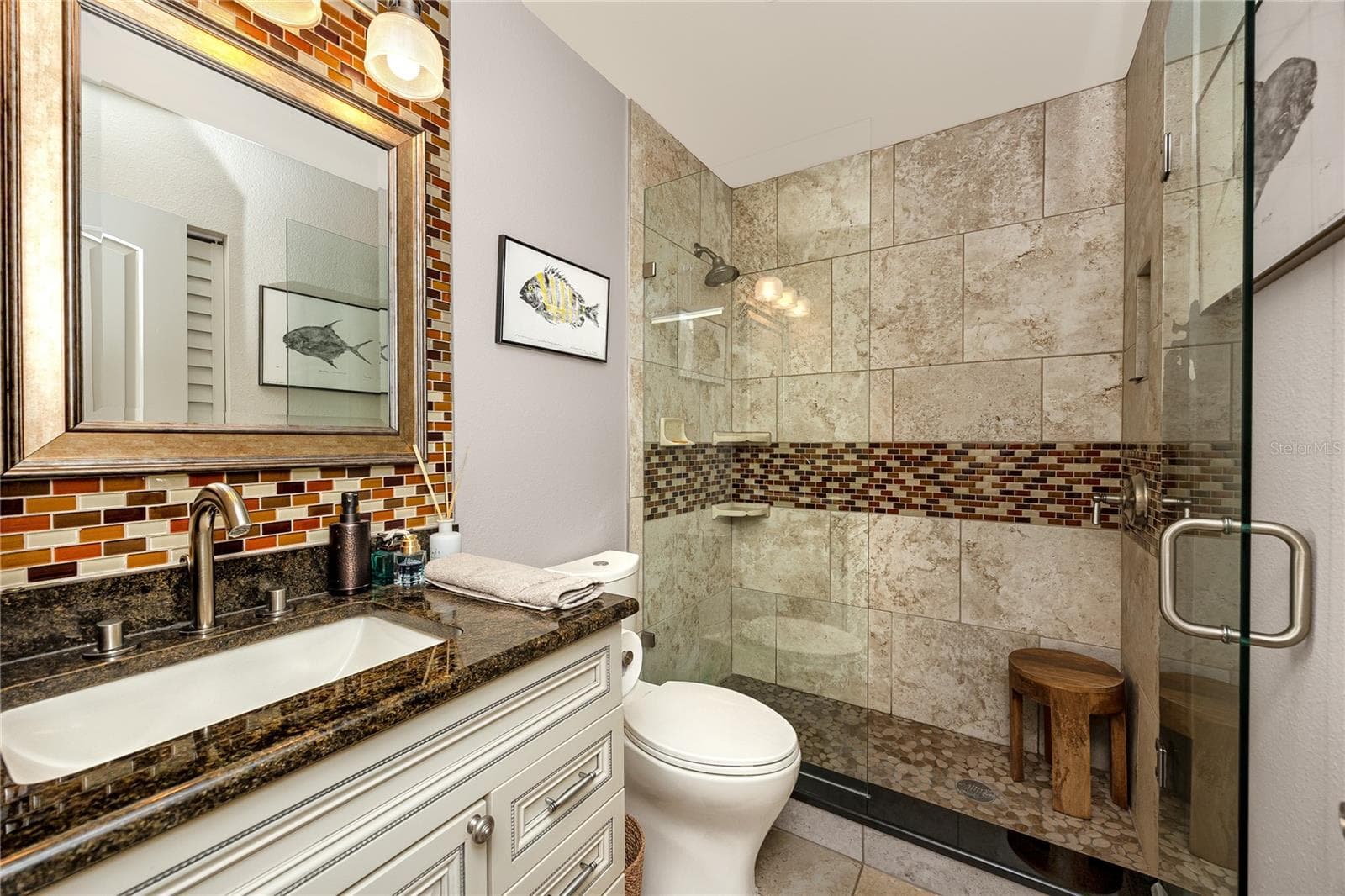 2nd Bathrooom - 6177 SUN BLVD #202, ST PETERSBURG
