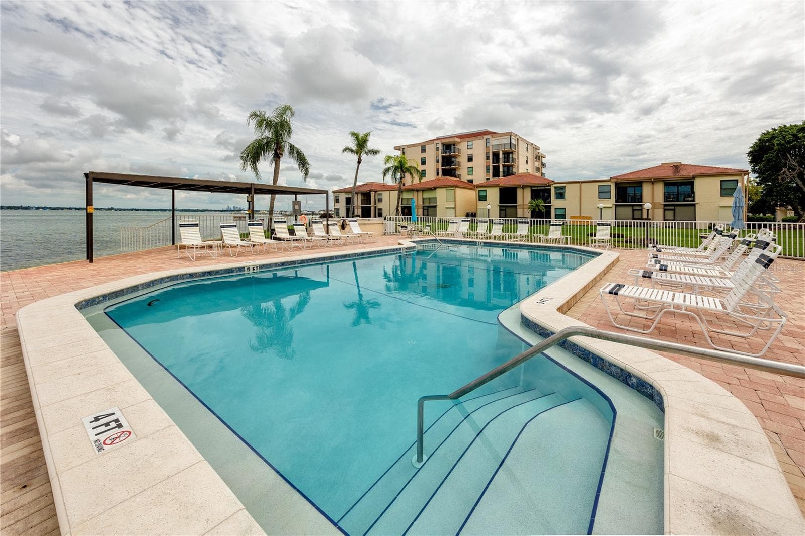 Condominium at 6177 SUN BLVD #202, ST PETERSBURG, photo 38 of 61