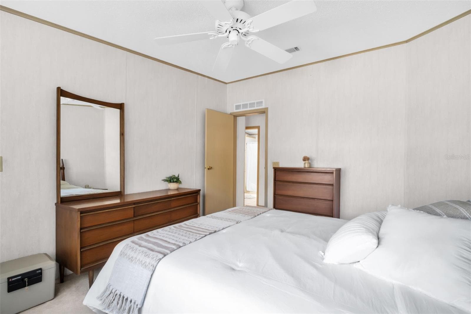 2nd Bedroom - 428 PELICAN DR S, OLDSMAR